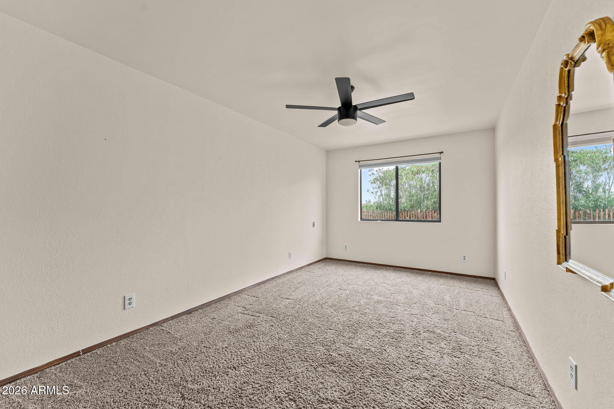 1130 N COYOTE Crossing