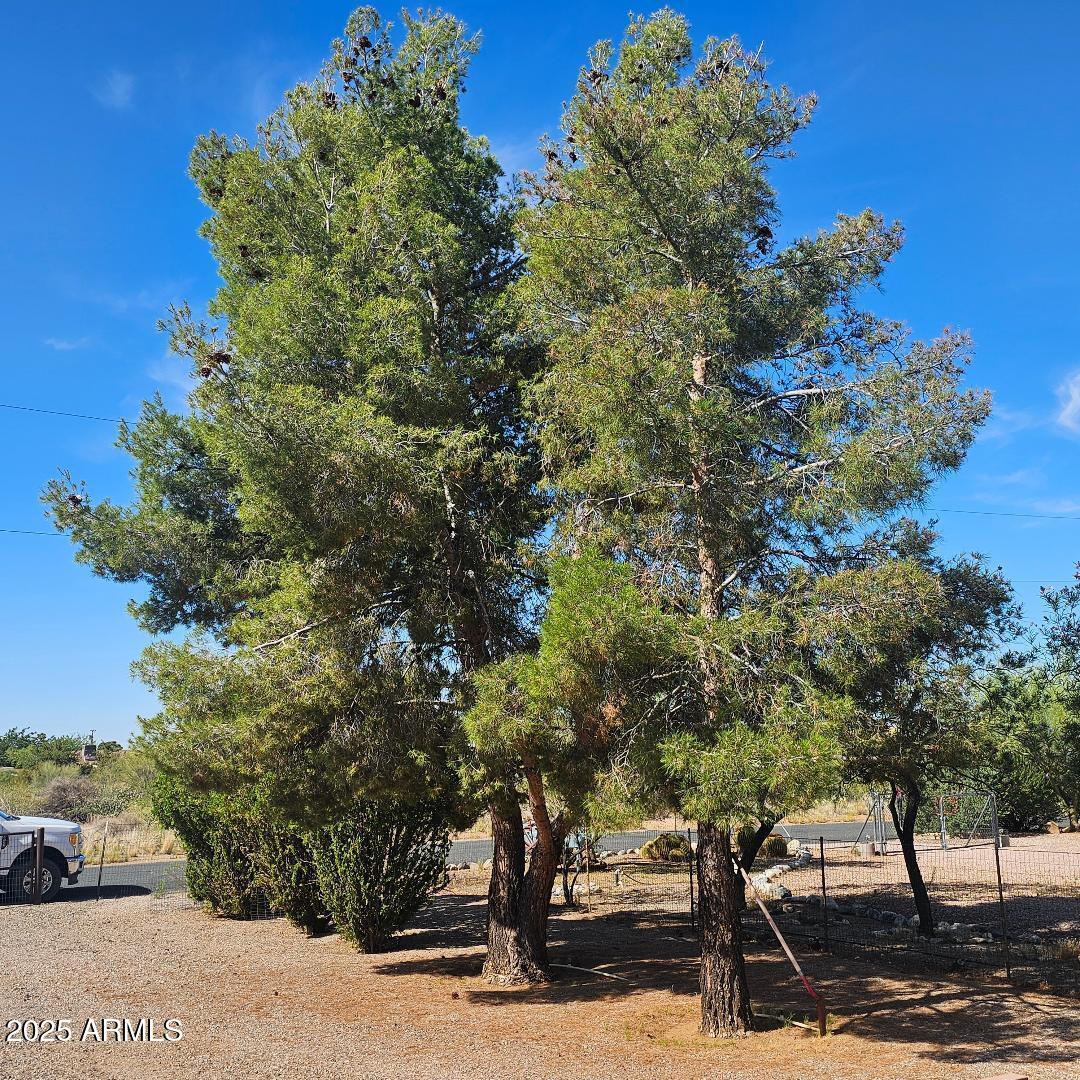 22770 W MOUNTAIN VIEW Drive