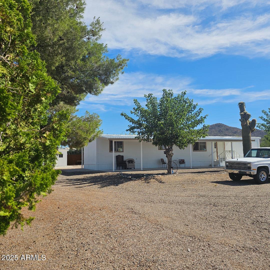 22770 W MOUNTAIN VIEW Drive