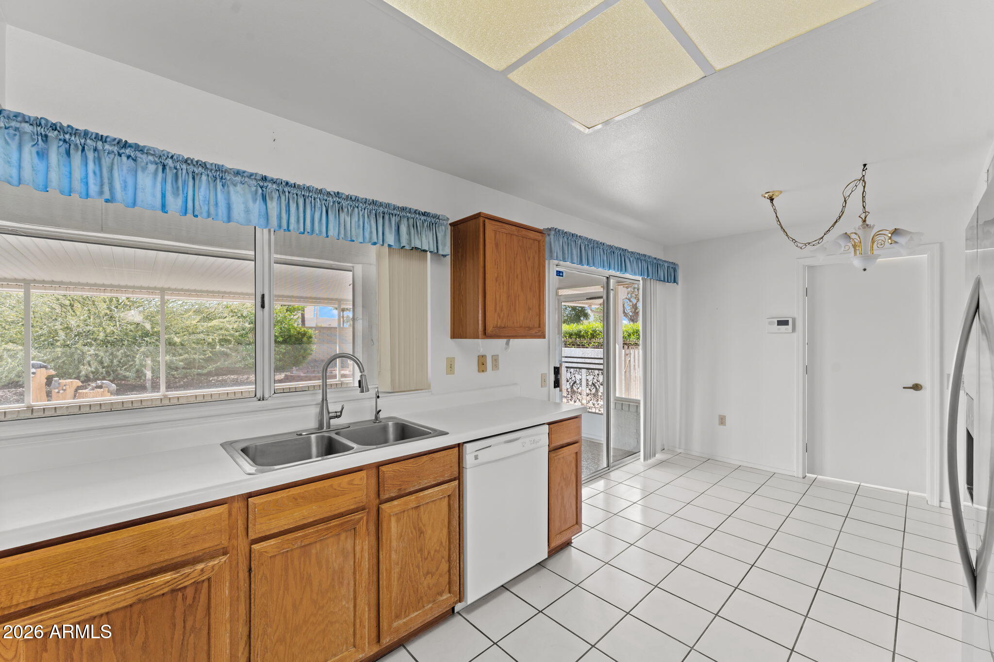15019 W SKY HAWK Drive