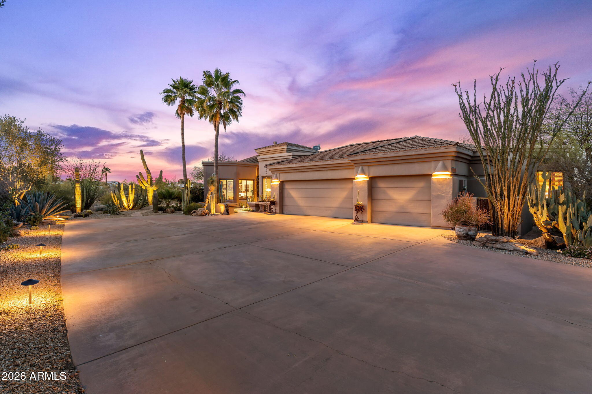 2110 W MIDDLE MESA Road