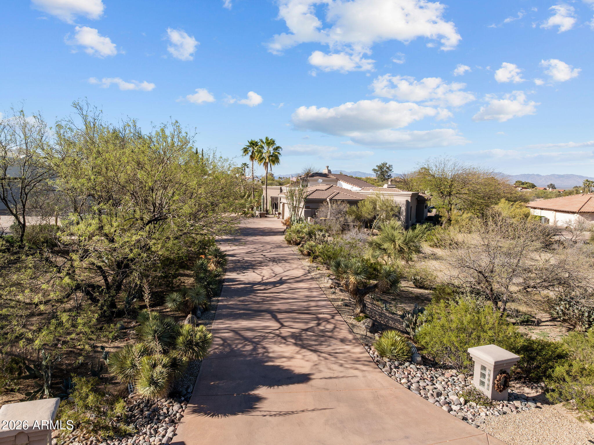 2110 W MIDDLE MESA Road