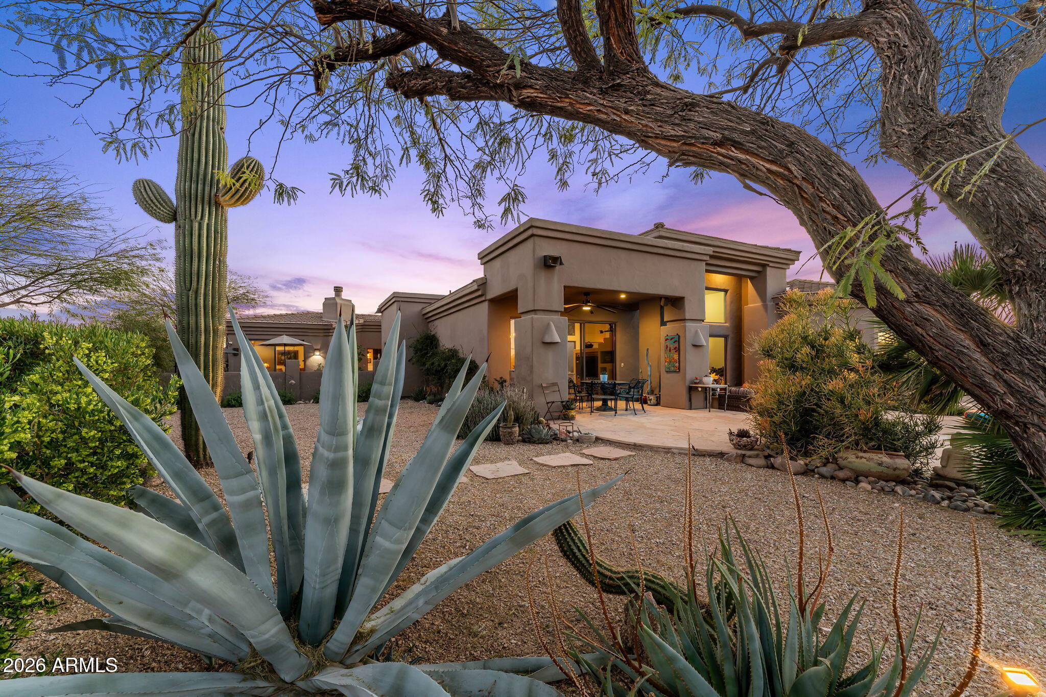 2110 W MIDDLE MESA Road