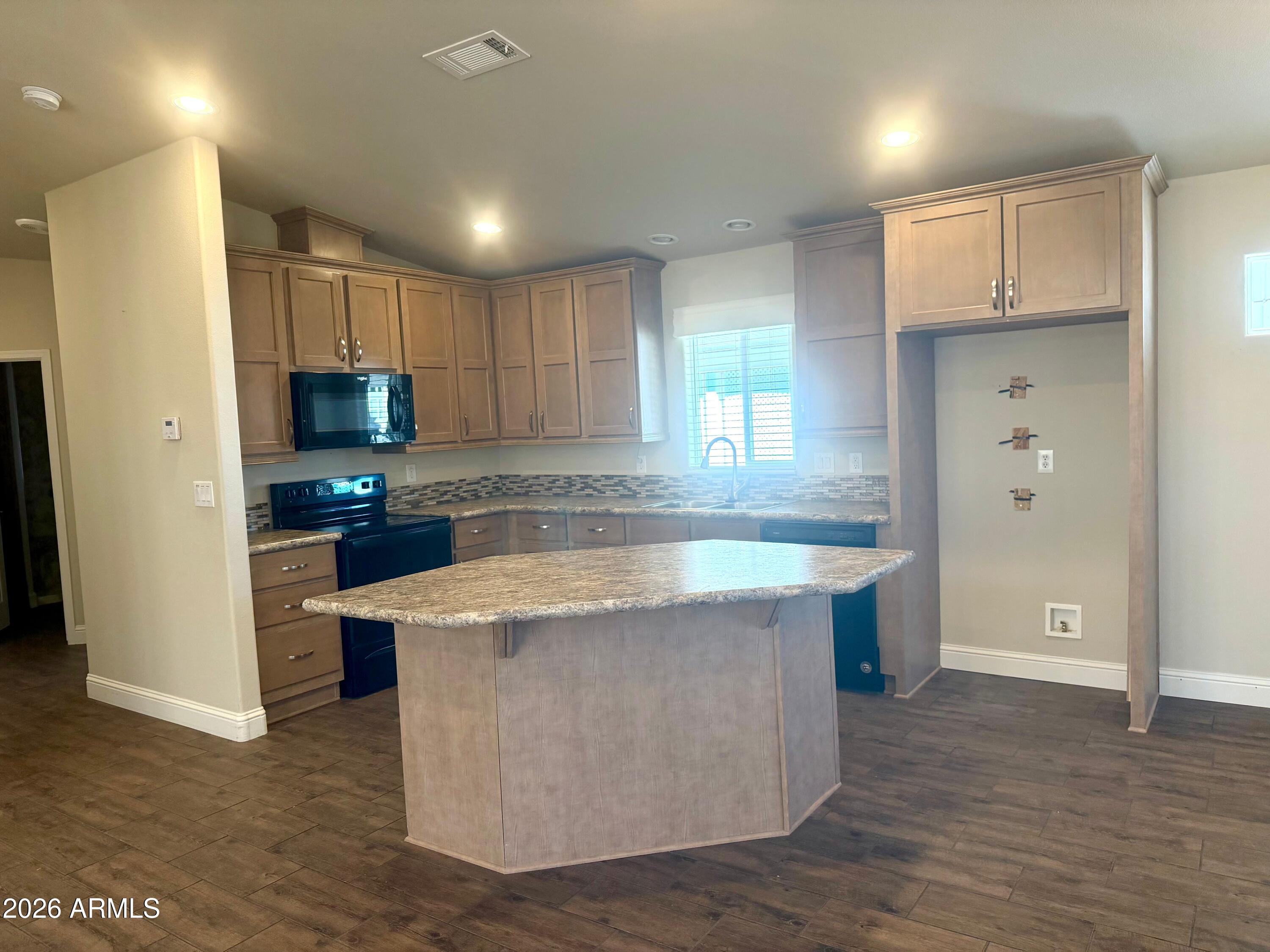 2501 W Wickenburg Way Unit: 345