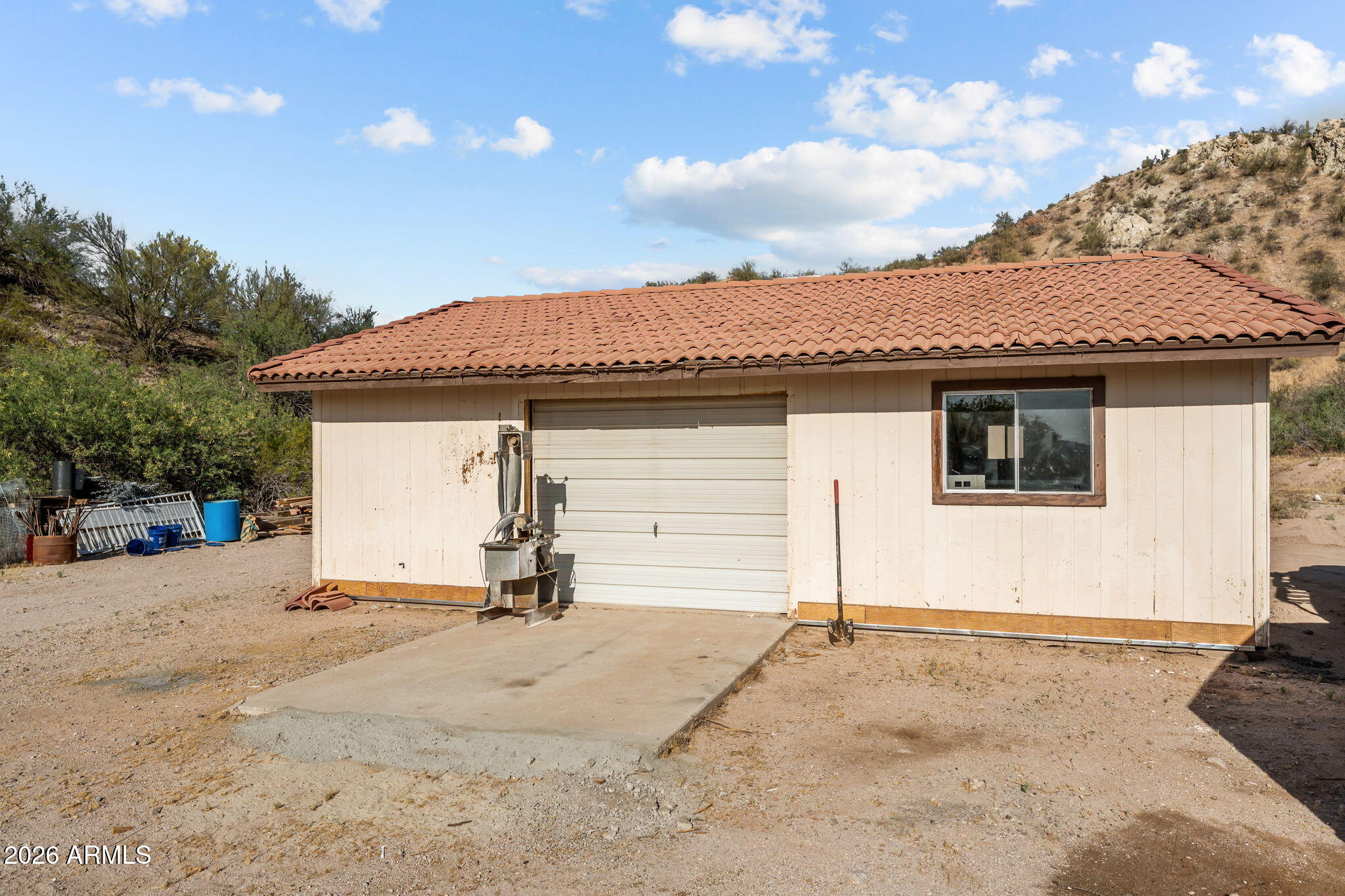 550 E BASS Road