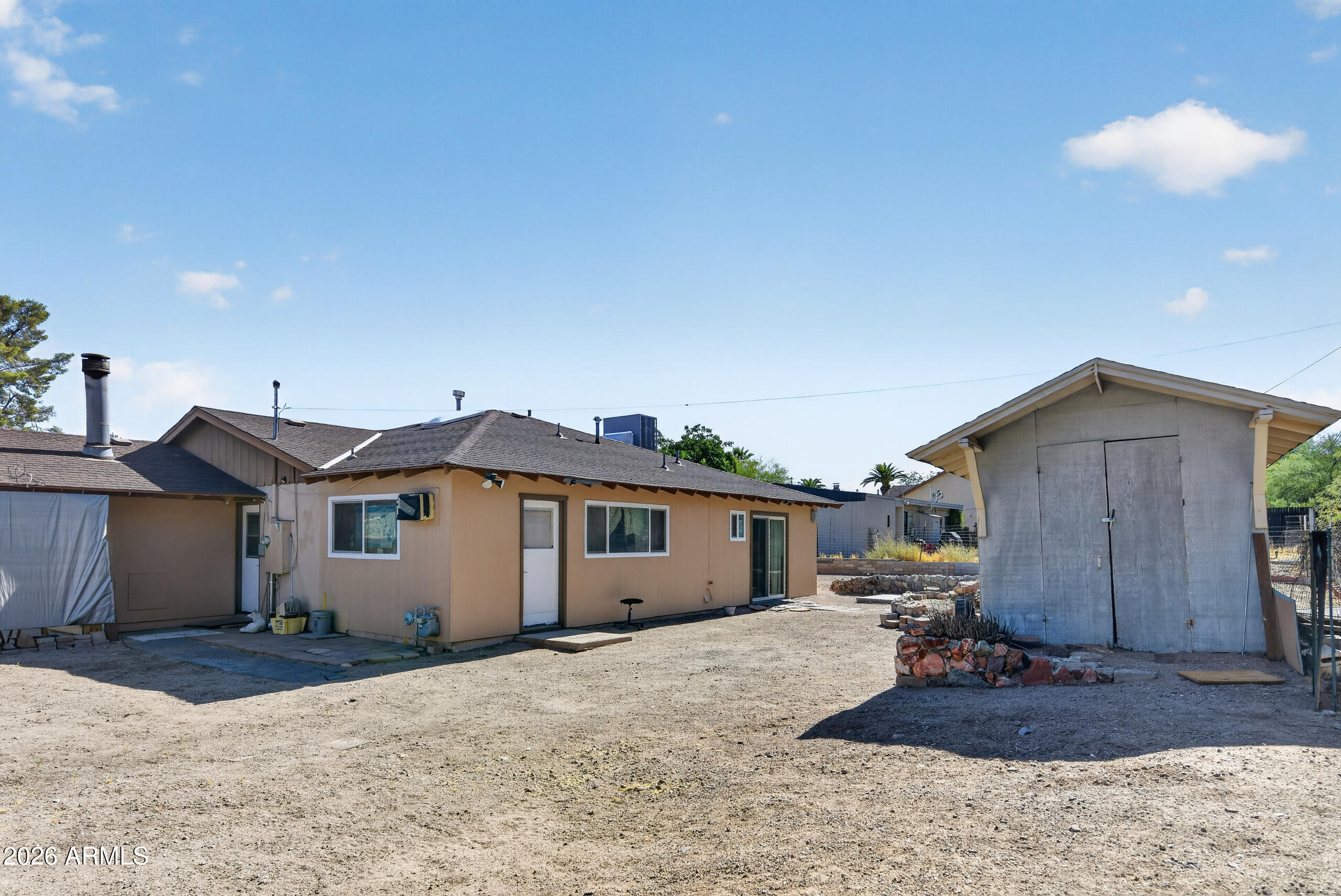 500 N OXBOW Drive