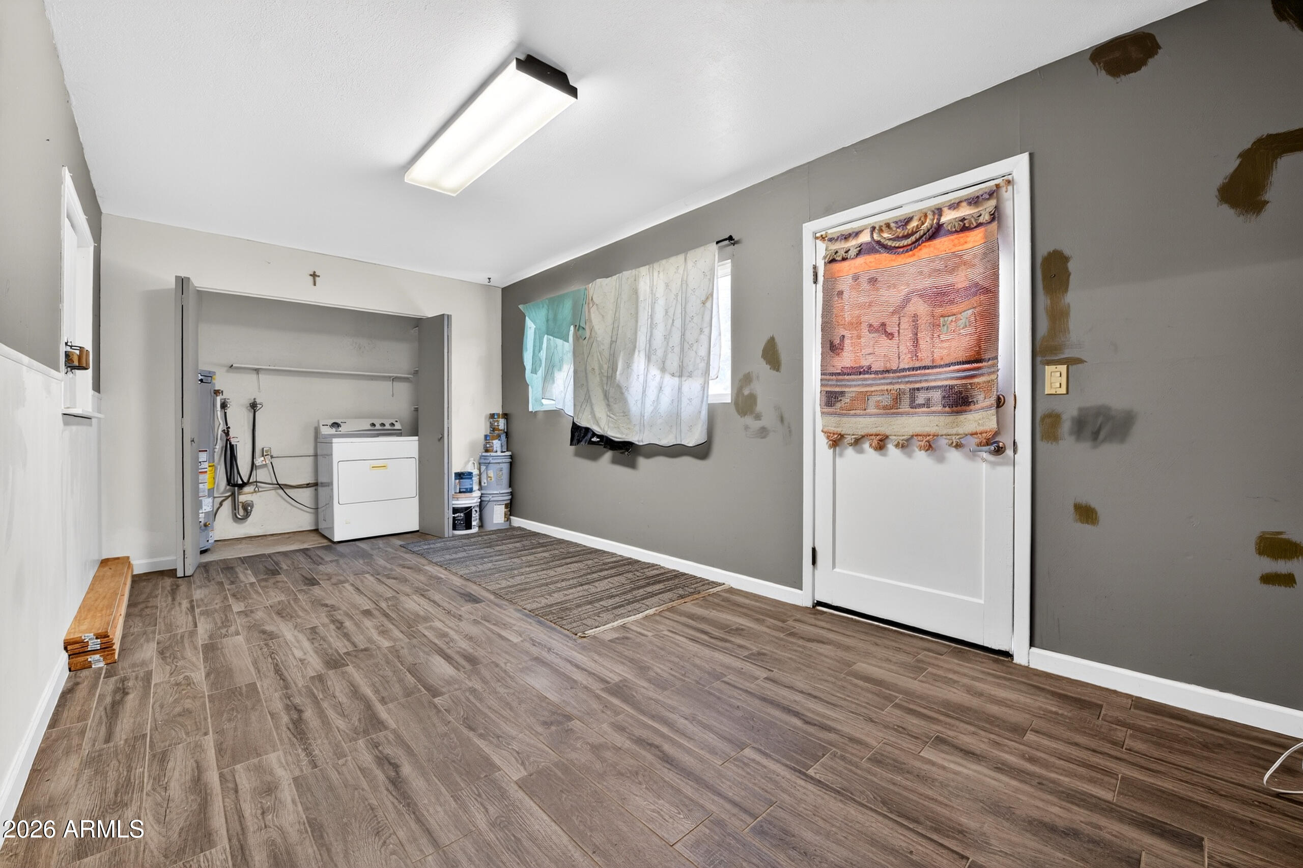 500 N OXBOW Drive
