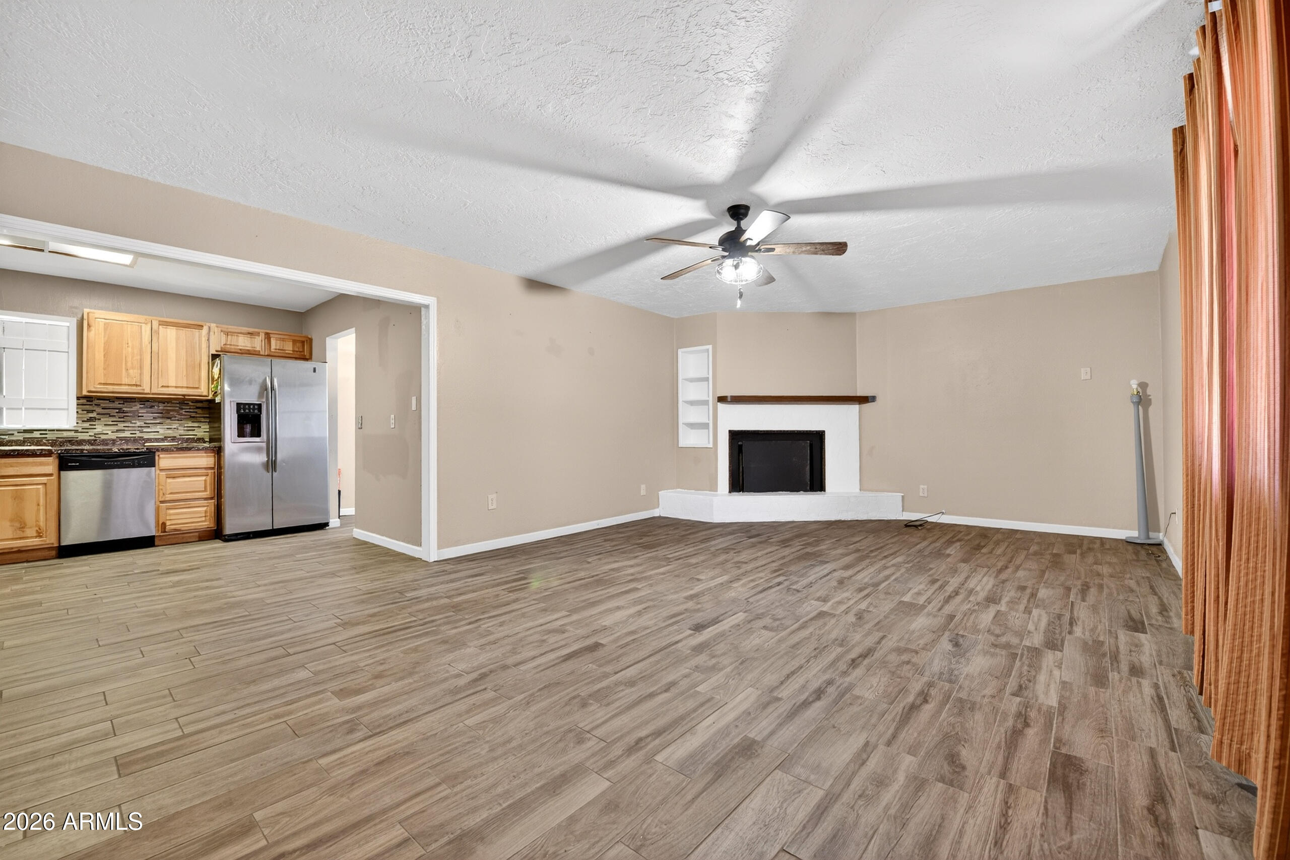 500 N OXBOW Drive