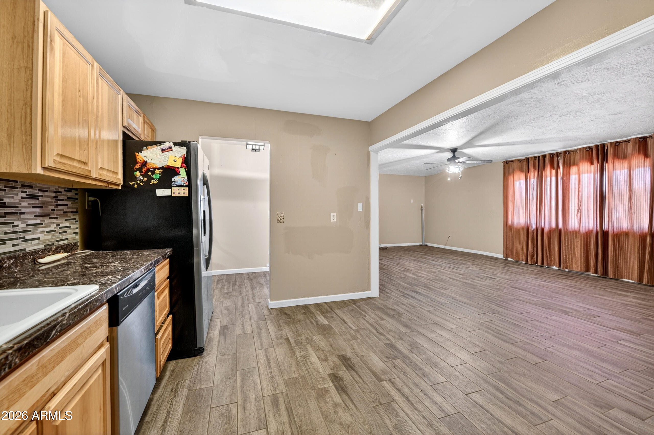 500 N OXBOW Drive