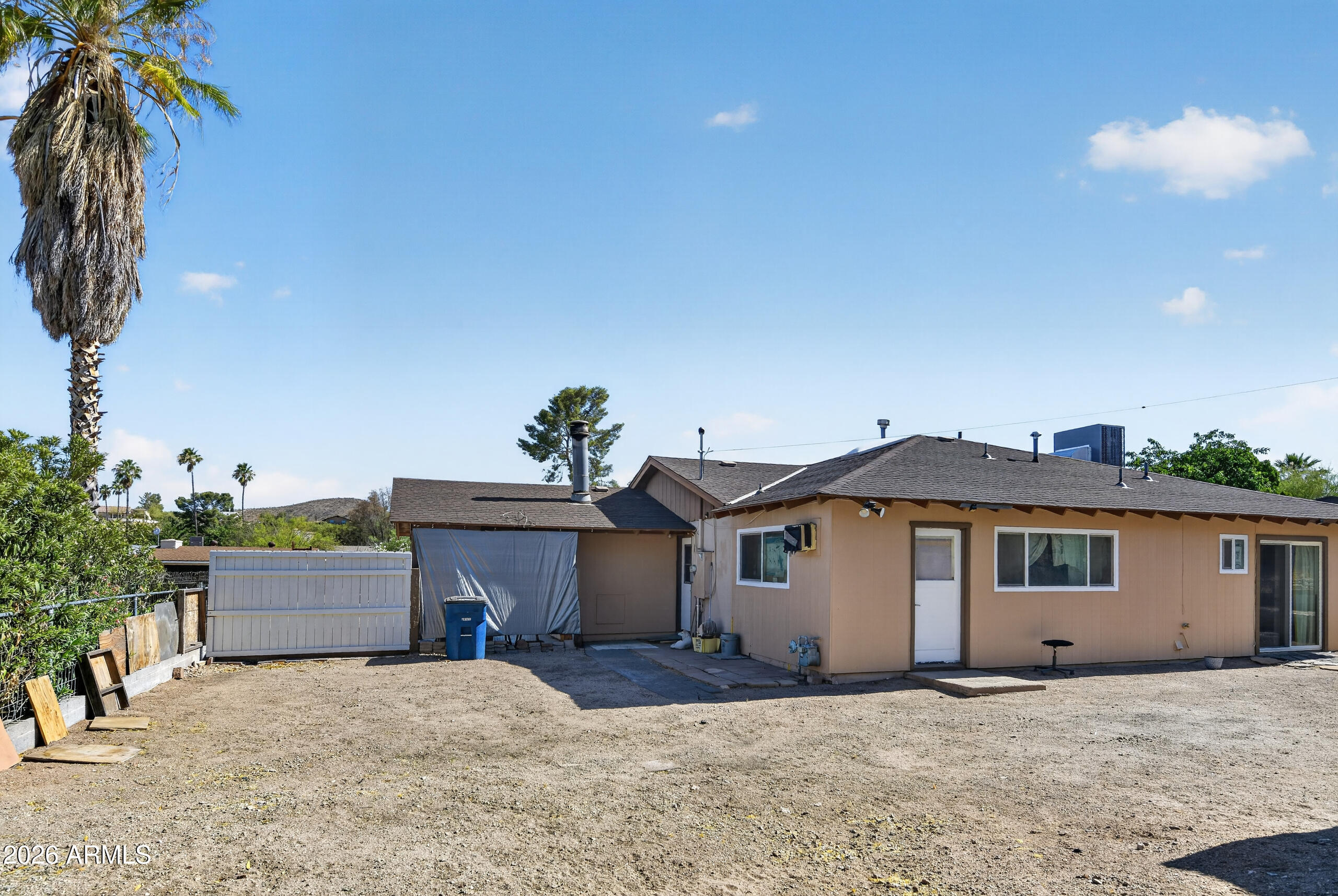 500 N OXBOW Drive