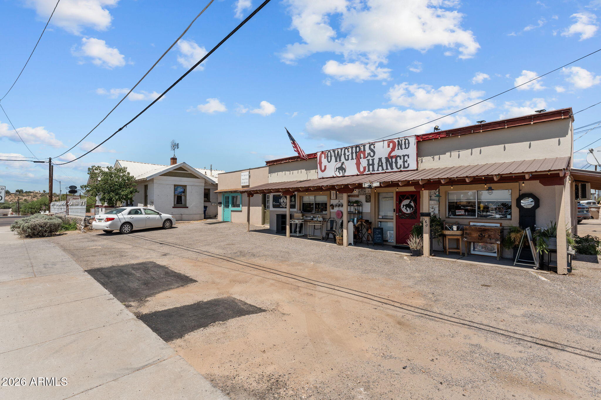 170 W WICKENBURG Way