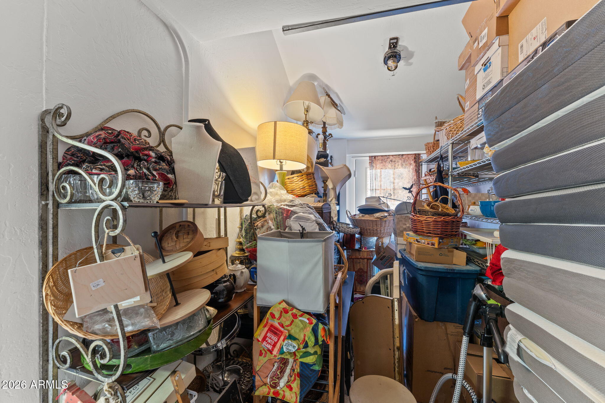 170 W WICKENBURG Way
