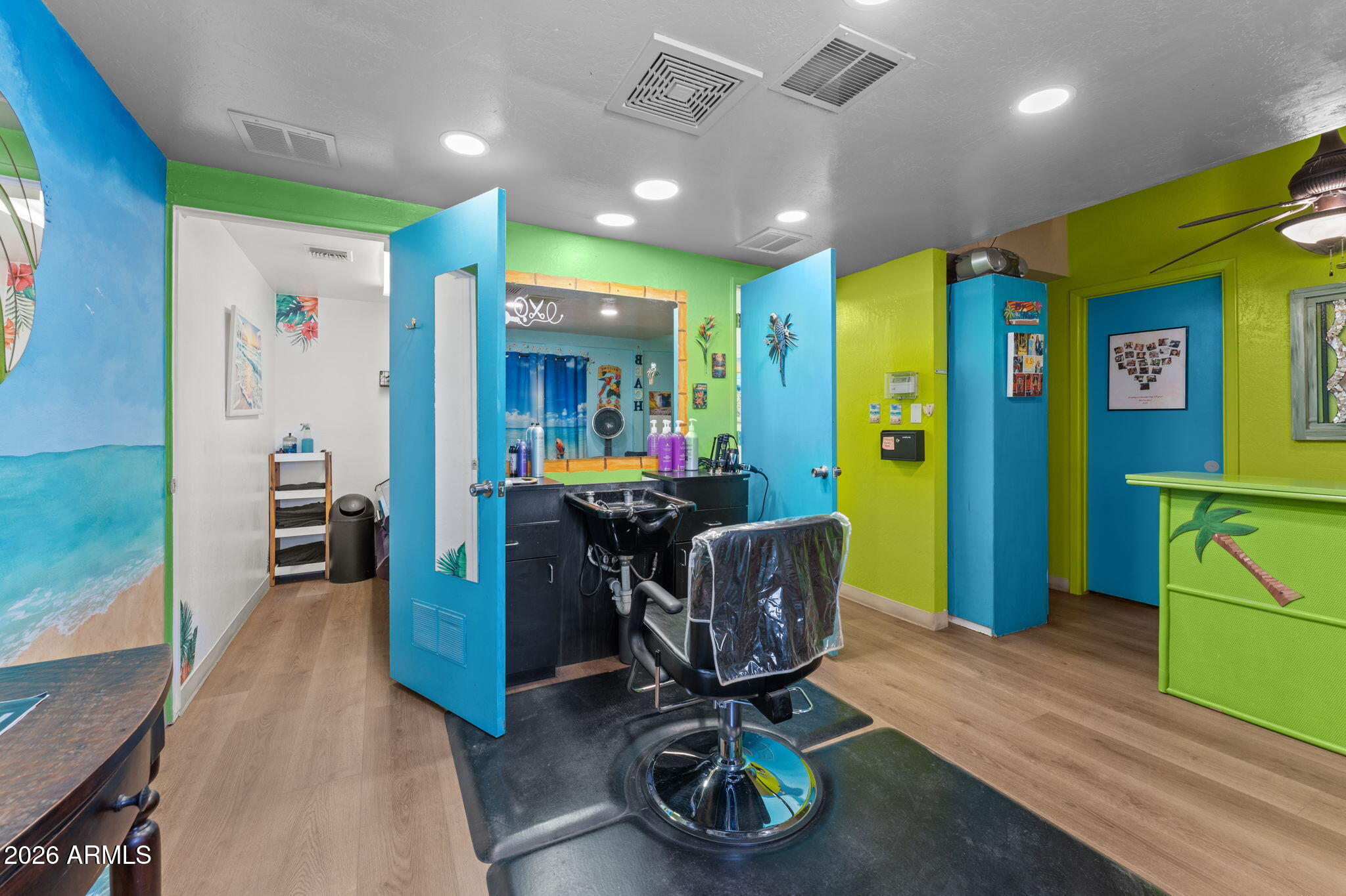 170 W WICKENBURG Way