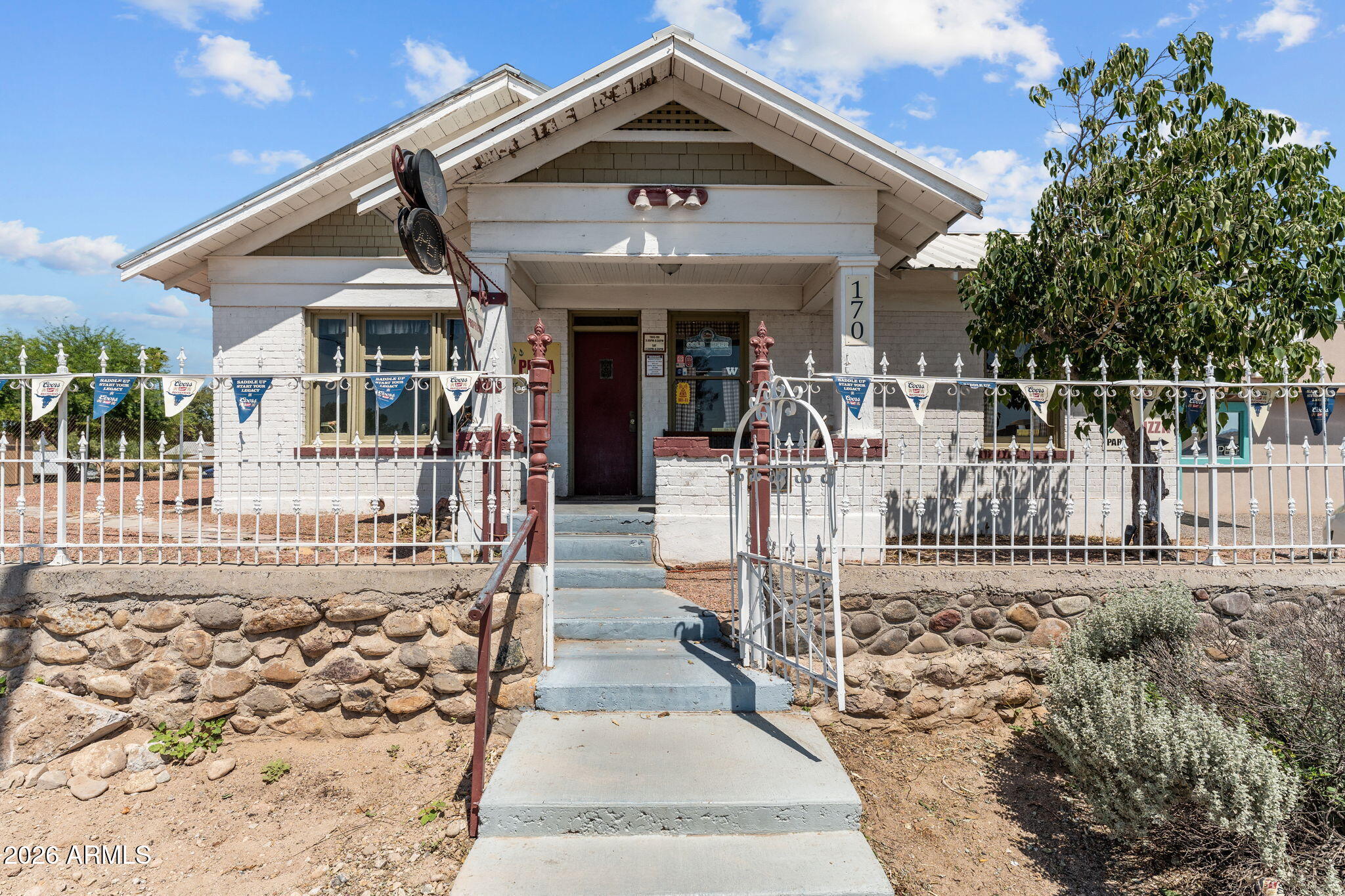 170 W WICKENBURG Way