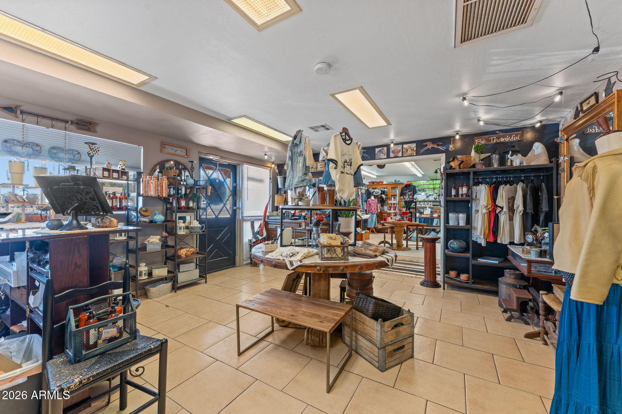 170 W WICKENBURG Way