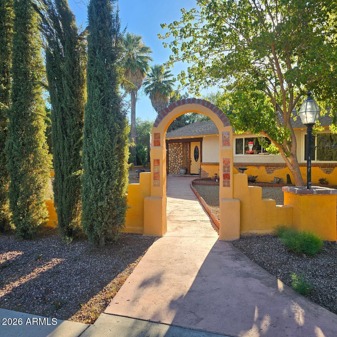 294 S JEFFERSON Street
