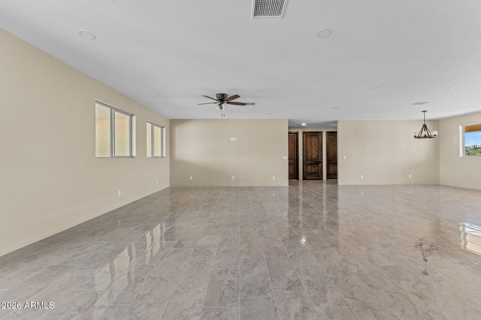 125 IRONWOOD Place