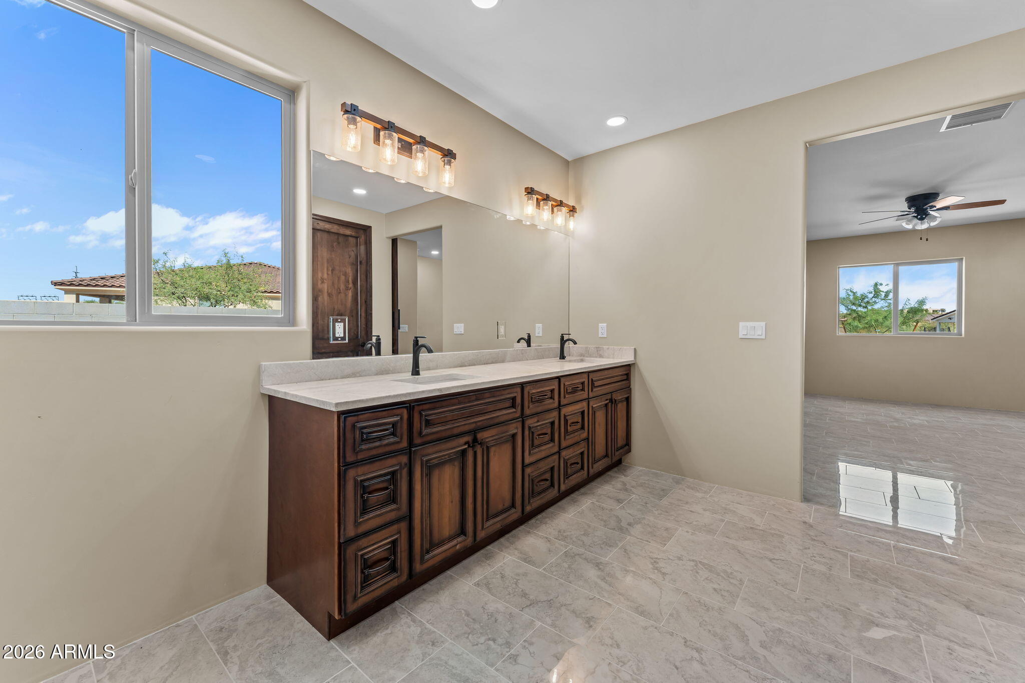 125 IRONWOOD Place