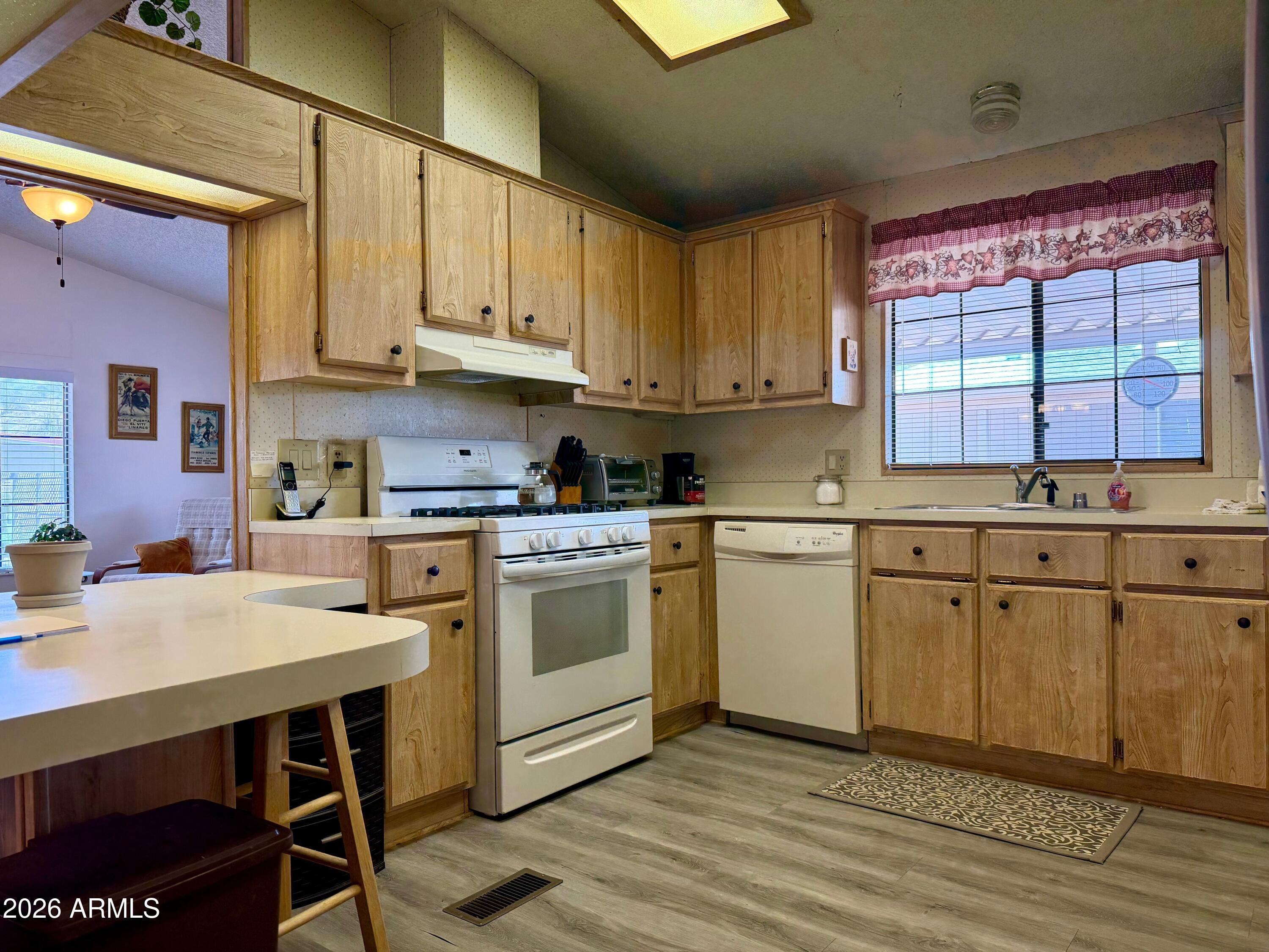 2501 W Wickenburg Way Unit: 167