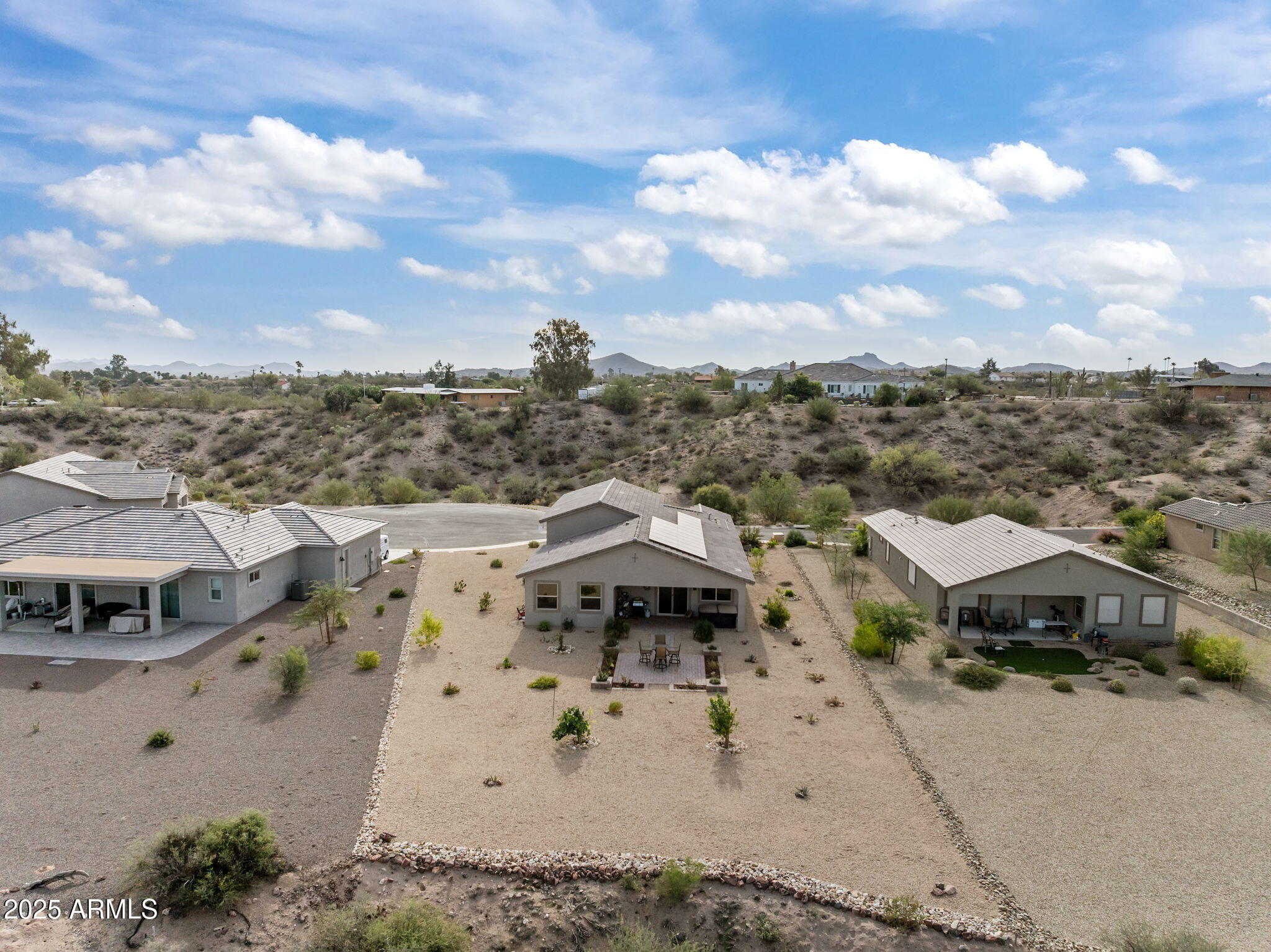 1900 W RINGO Road
