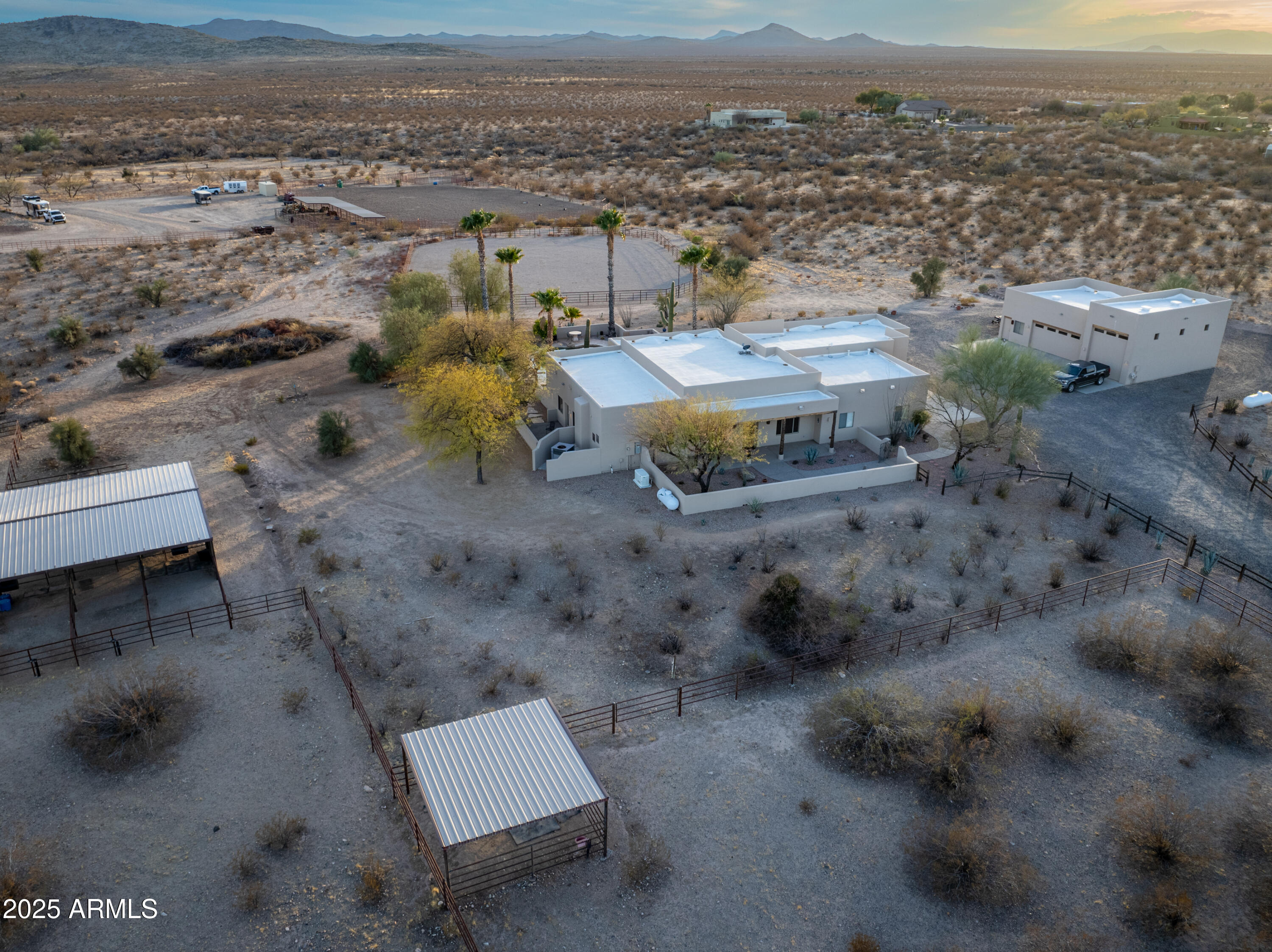 21675 W DATE CREEK Road