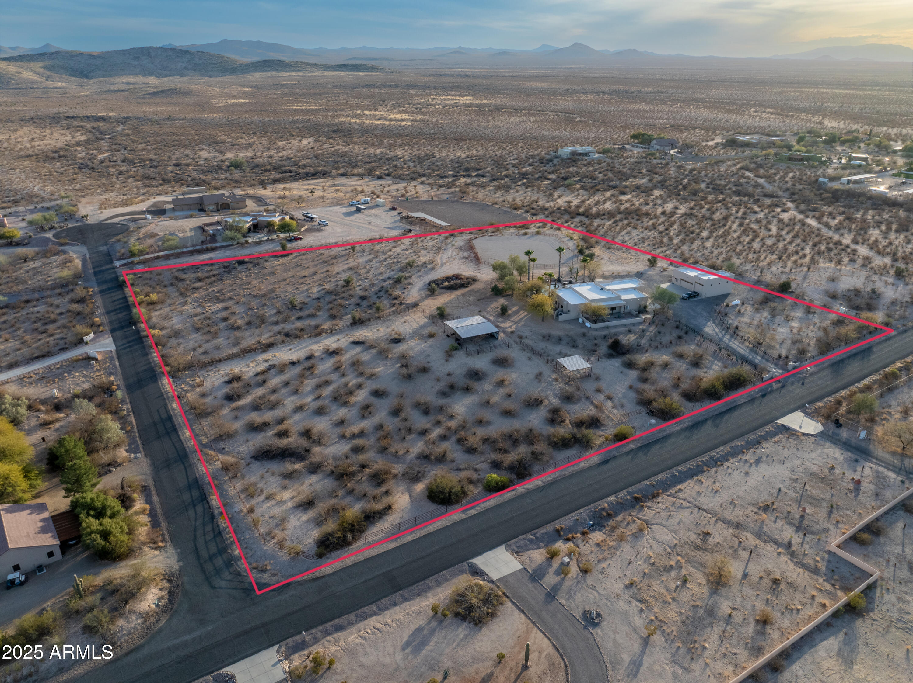21675 W DATE CREEK Road