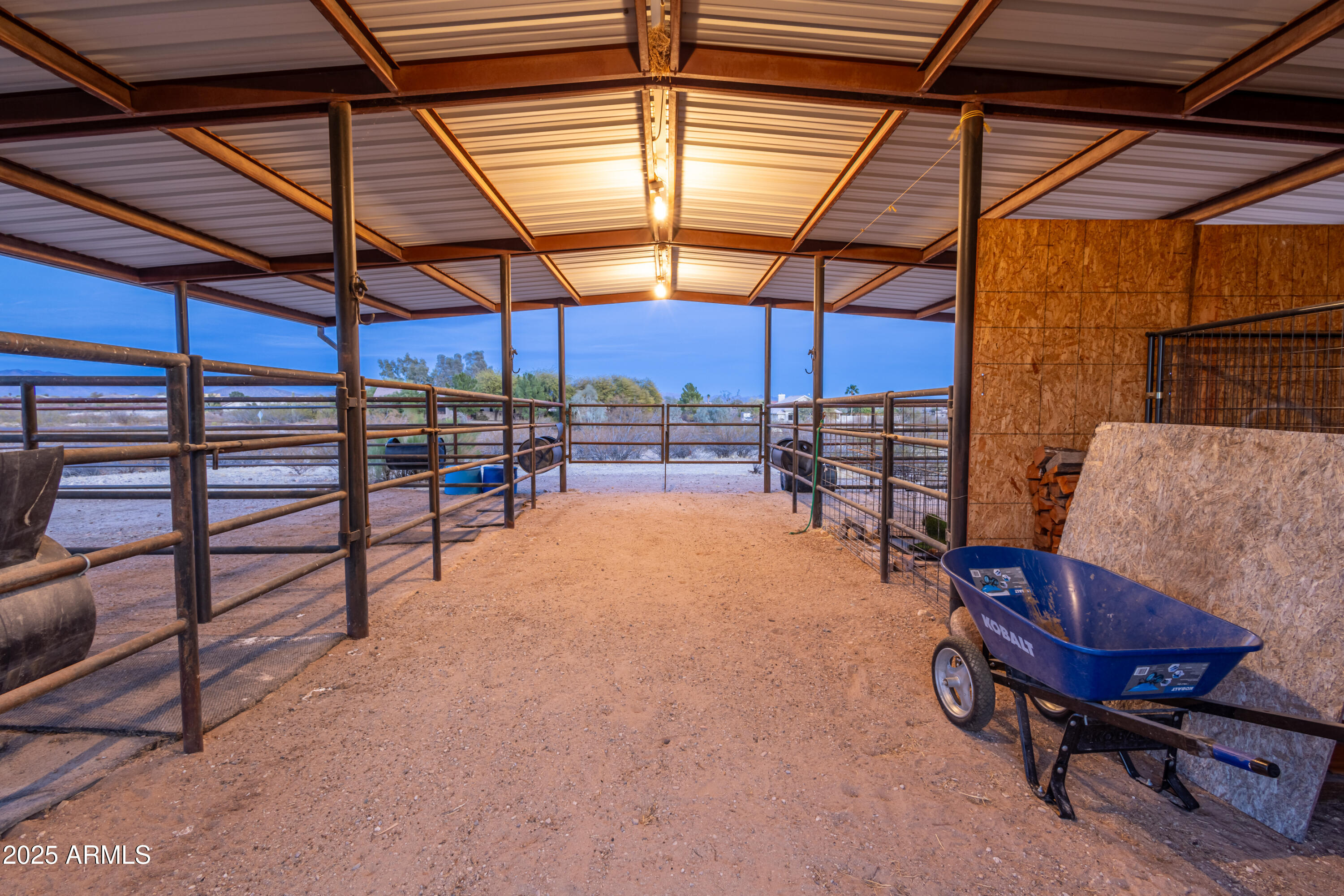 21675 W DATE CREEK Road