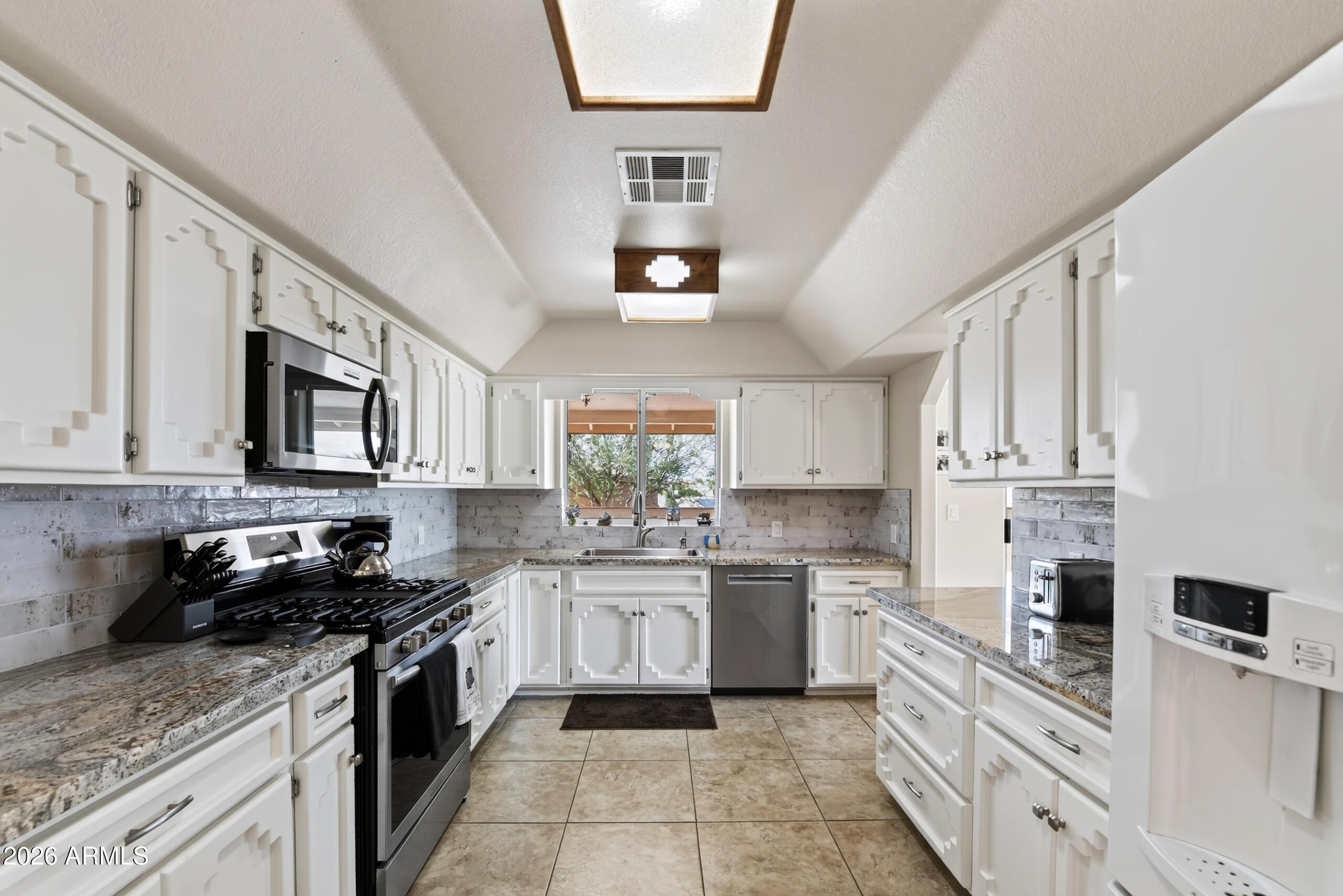 502 N SIERRA VISTA Drive