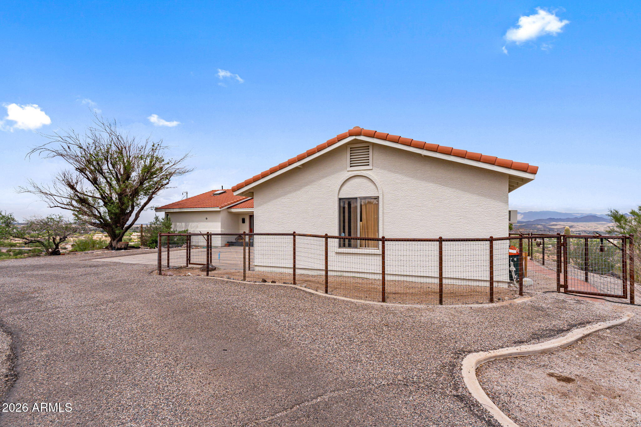 969 S Saguaro Drive