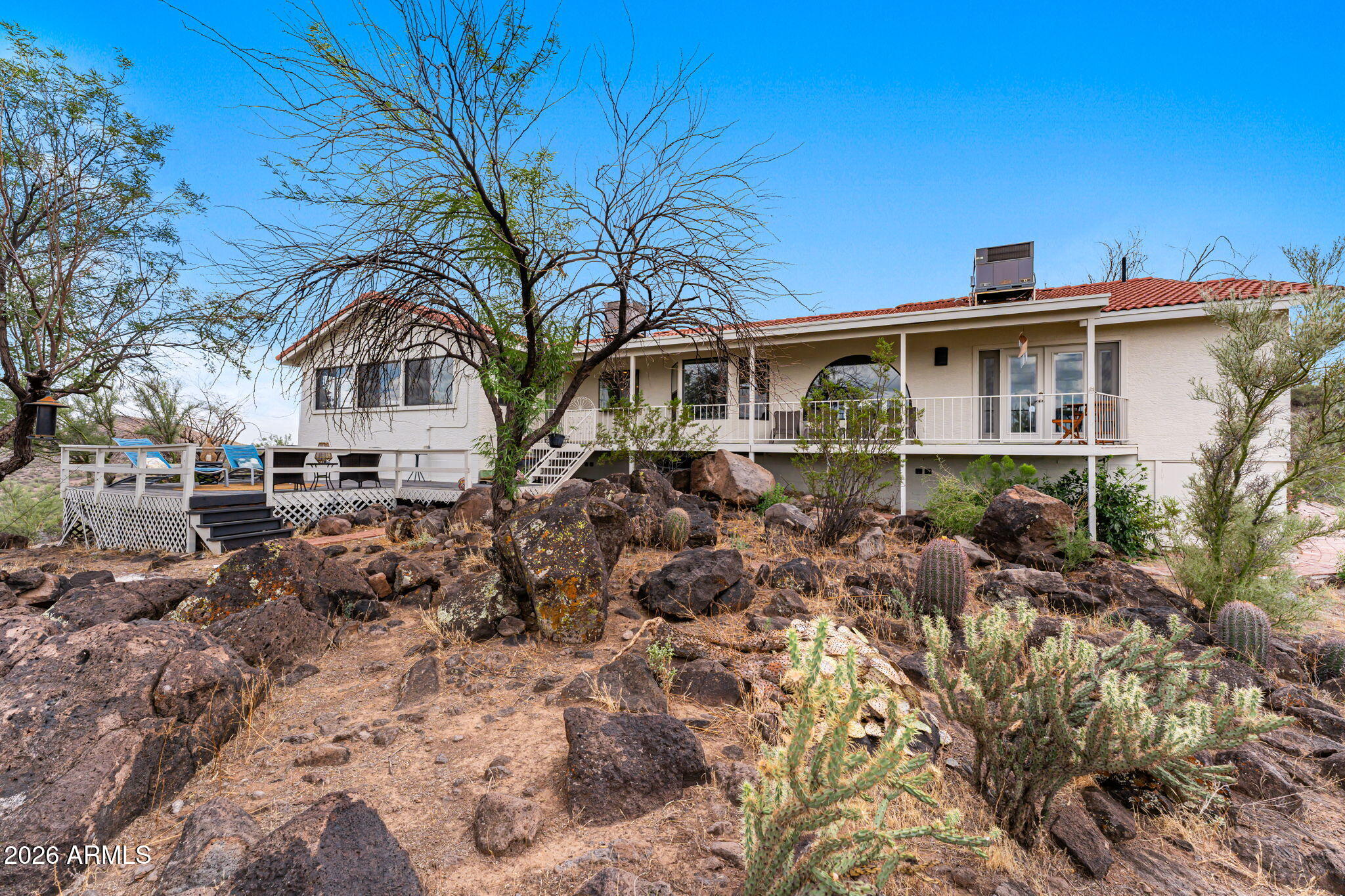 969 S Saguaro Drive