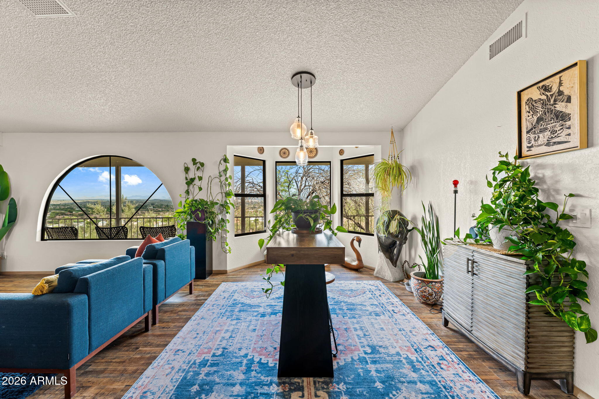 969 S Saguaro Drive