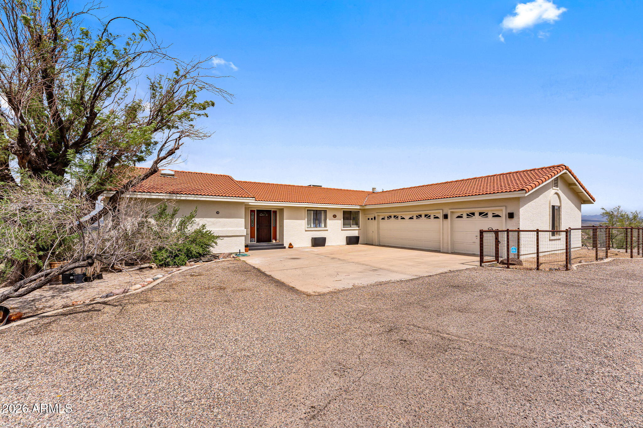 969 S Saguaro Drive