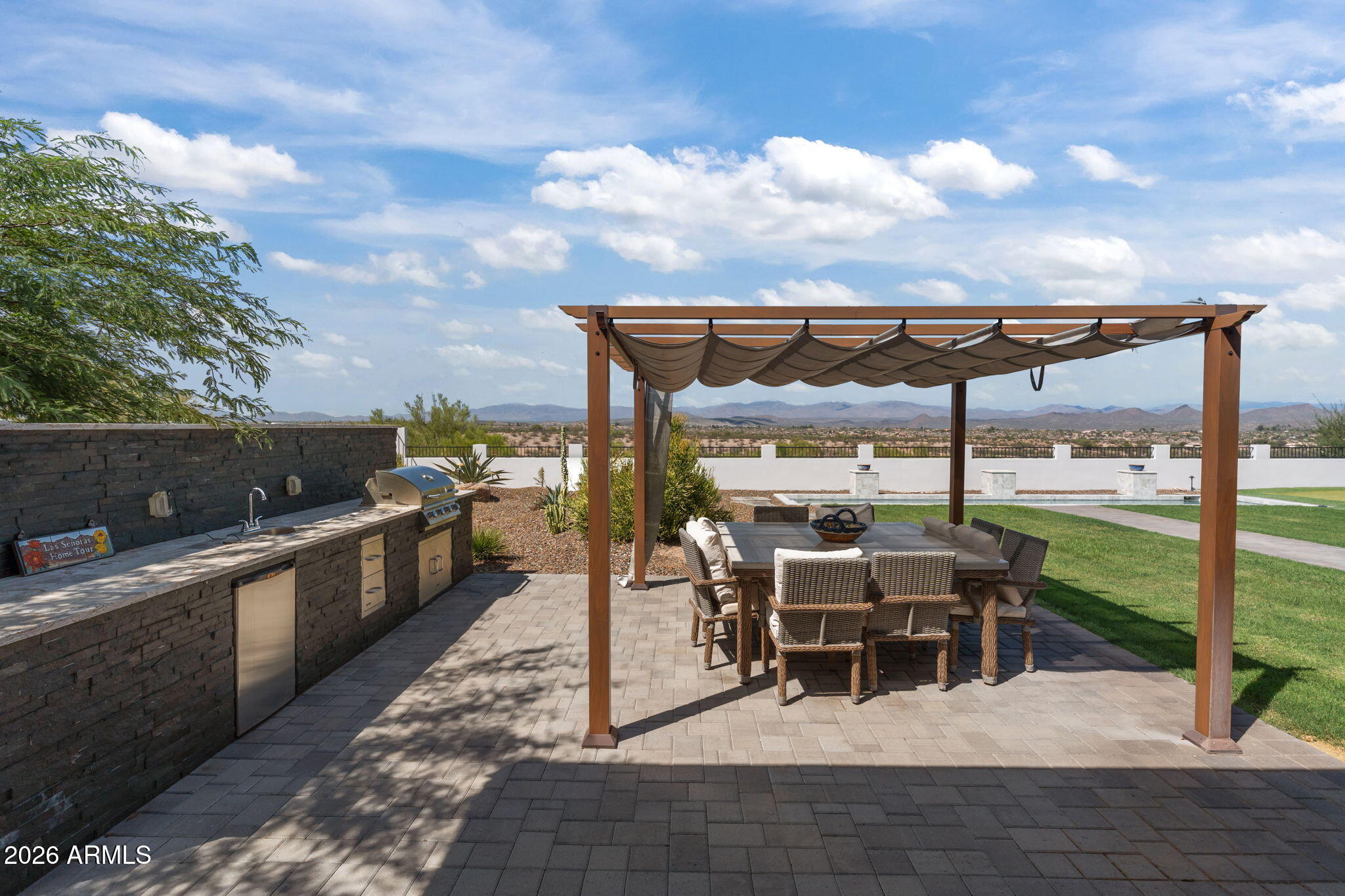2500 LUPINE Lane