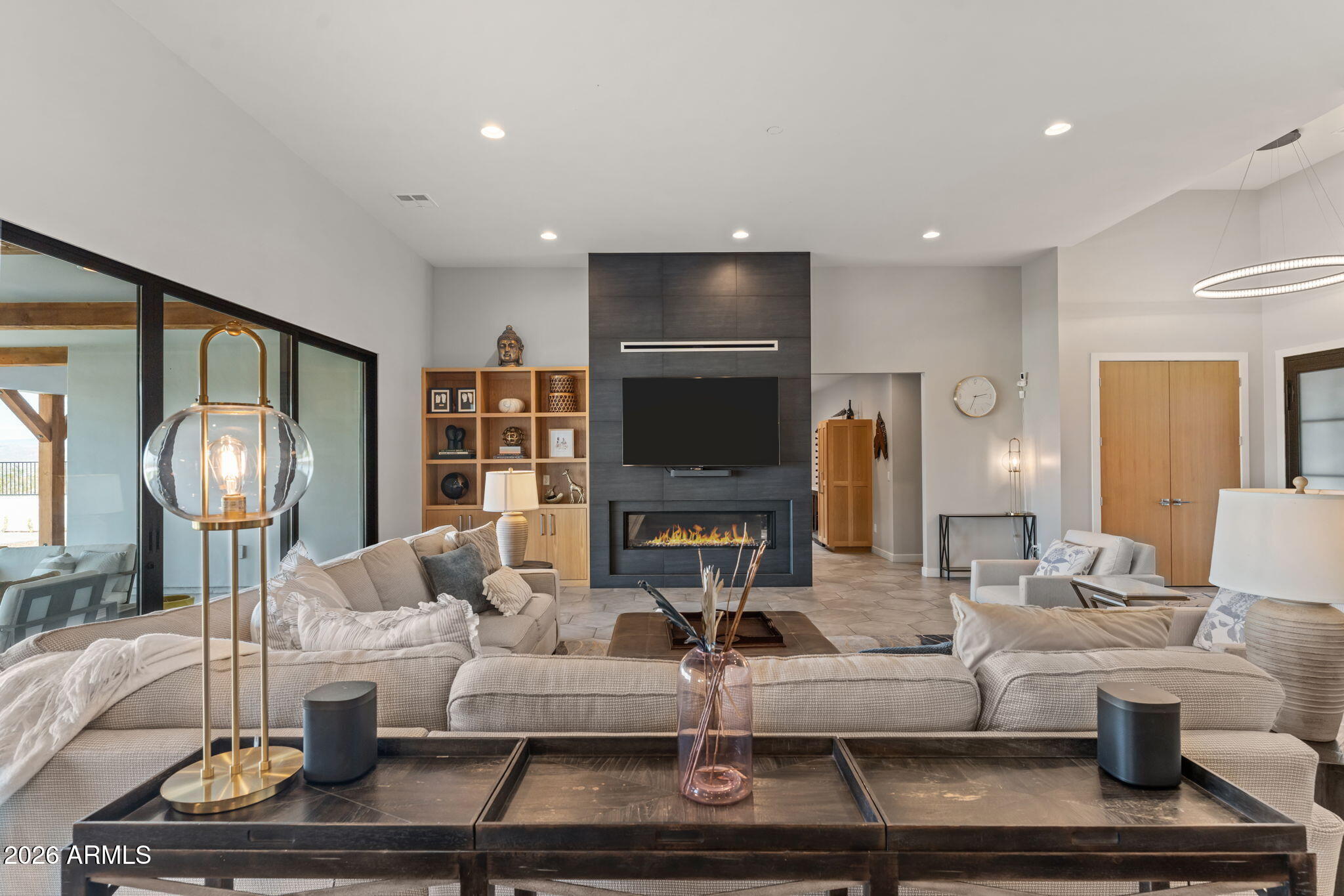 2500 LUPINE Lane
