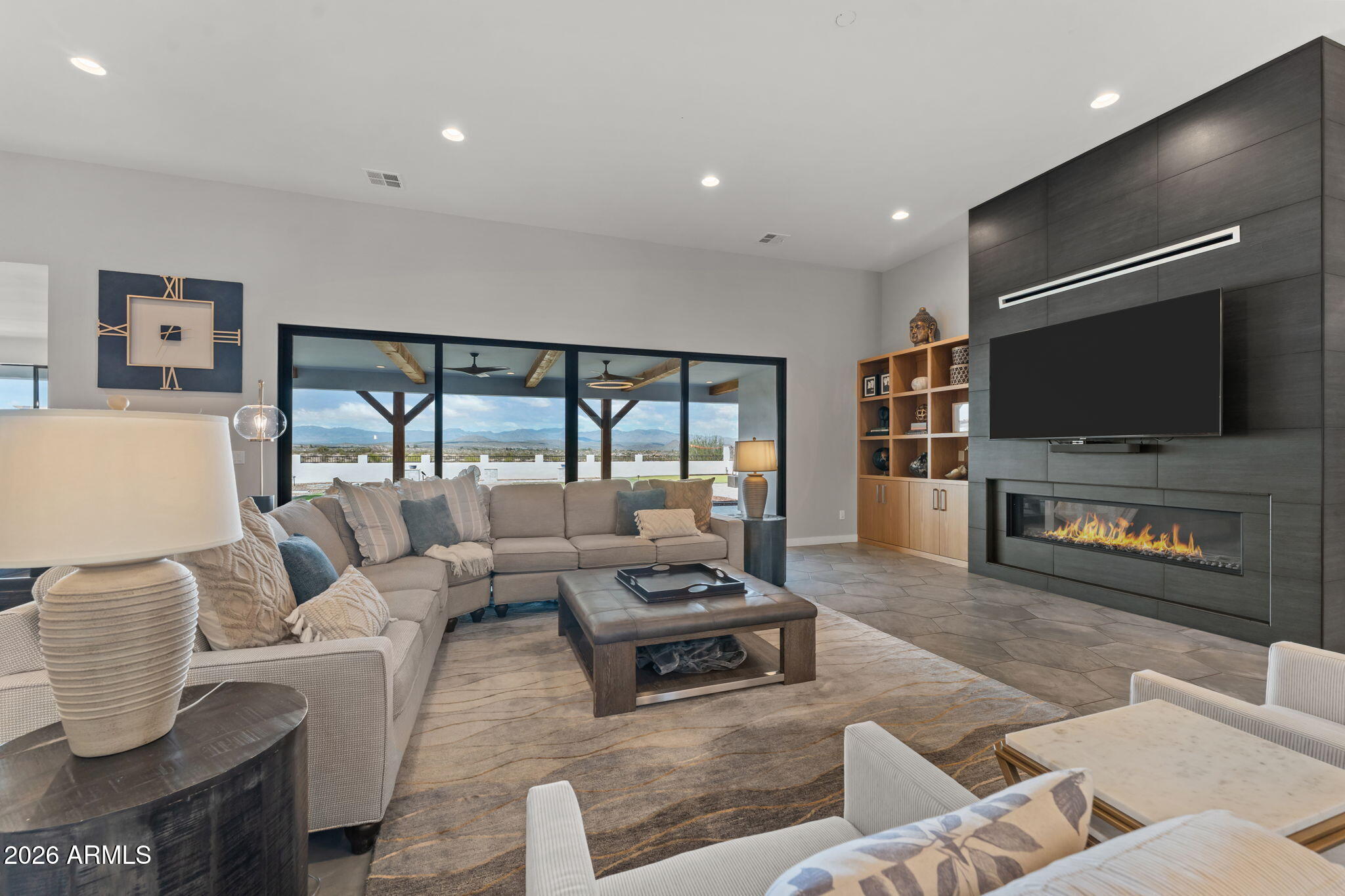 2500 LUPINE Lane