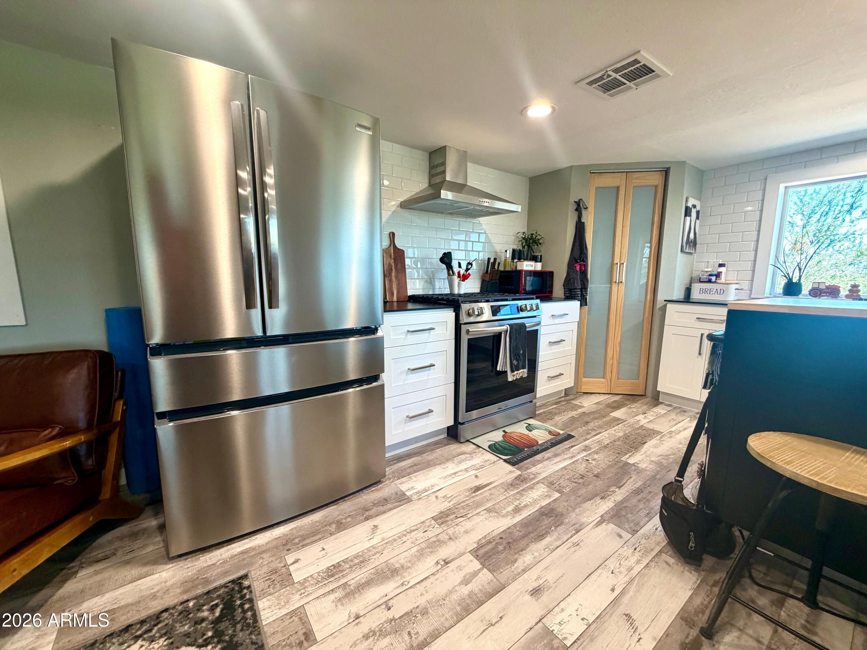 2501 W Wickenburg Way Unit: 27