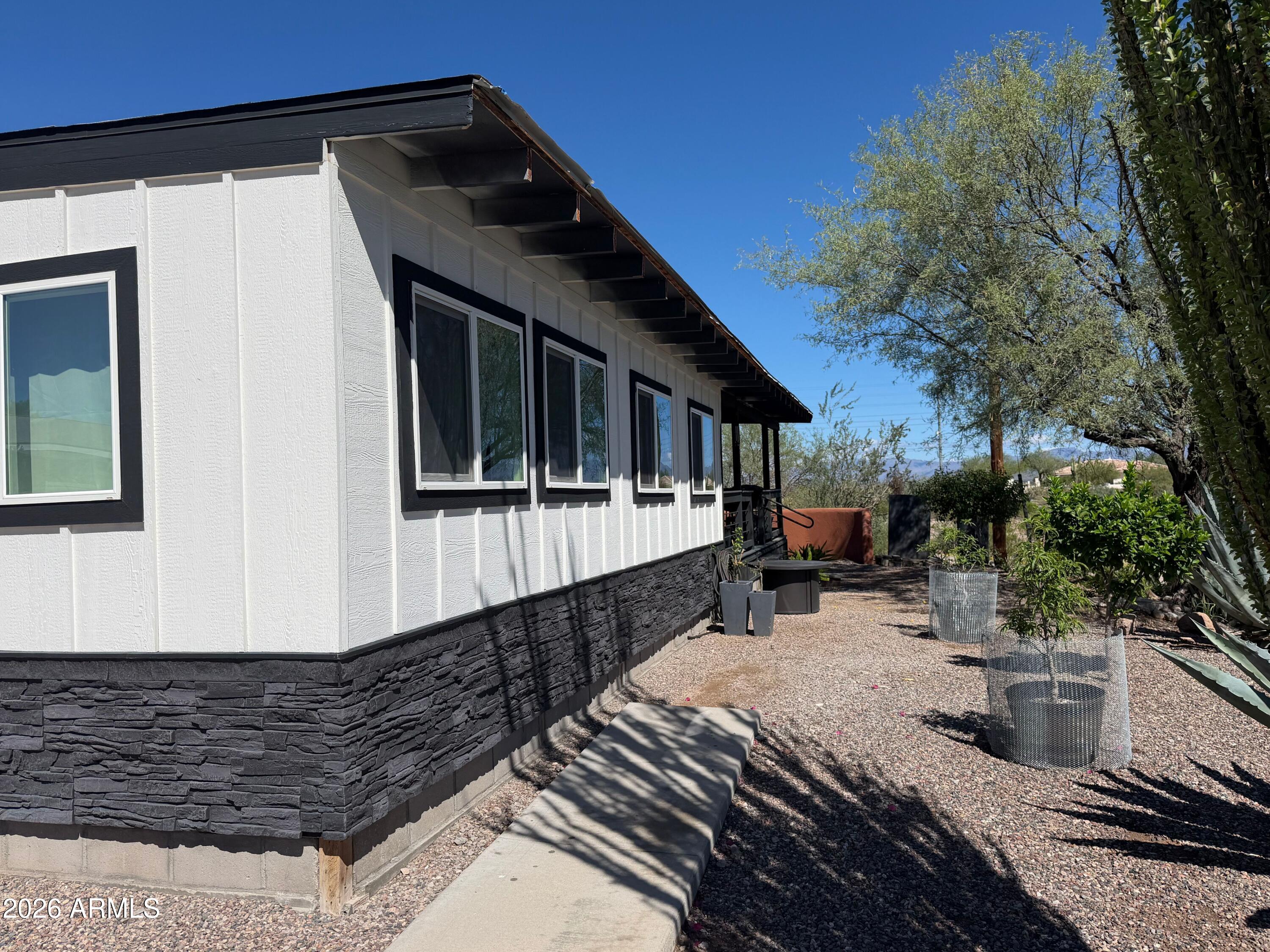 2501 W Wickenburg Way Unit: 27