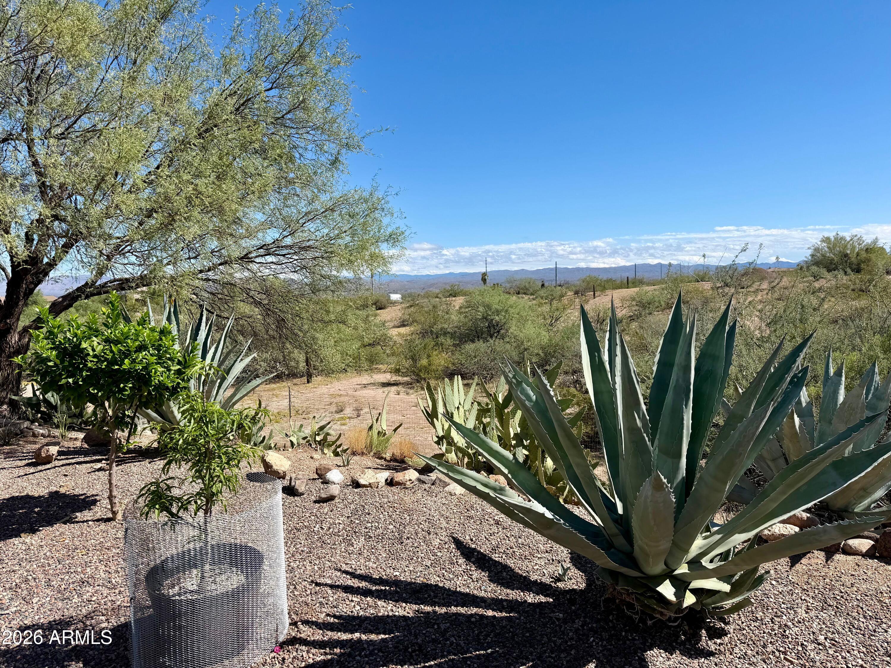 2501 W Wickenburg Way Unit: 27