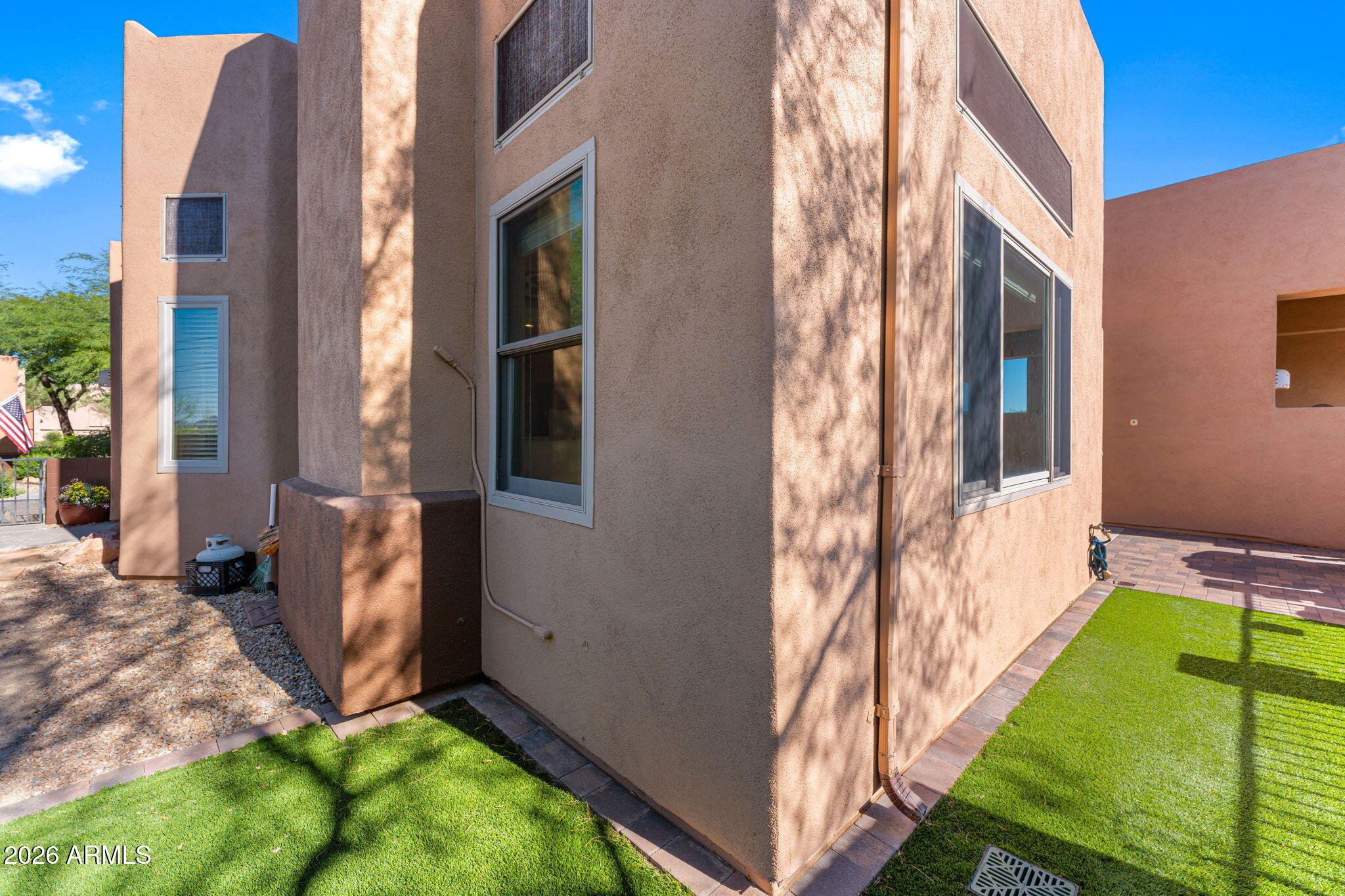 16 NORTHRIDGE Circle