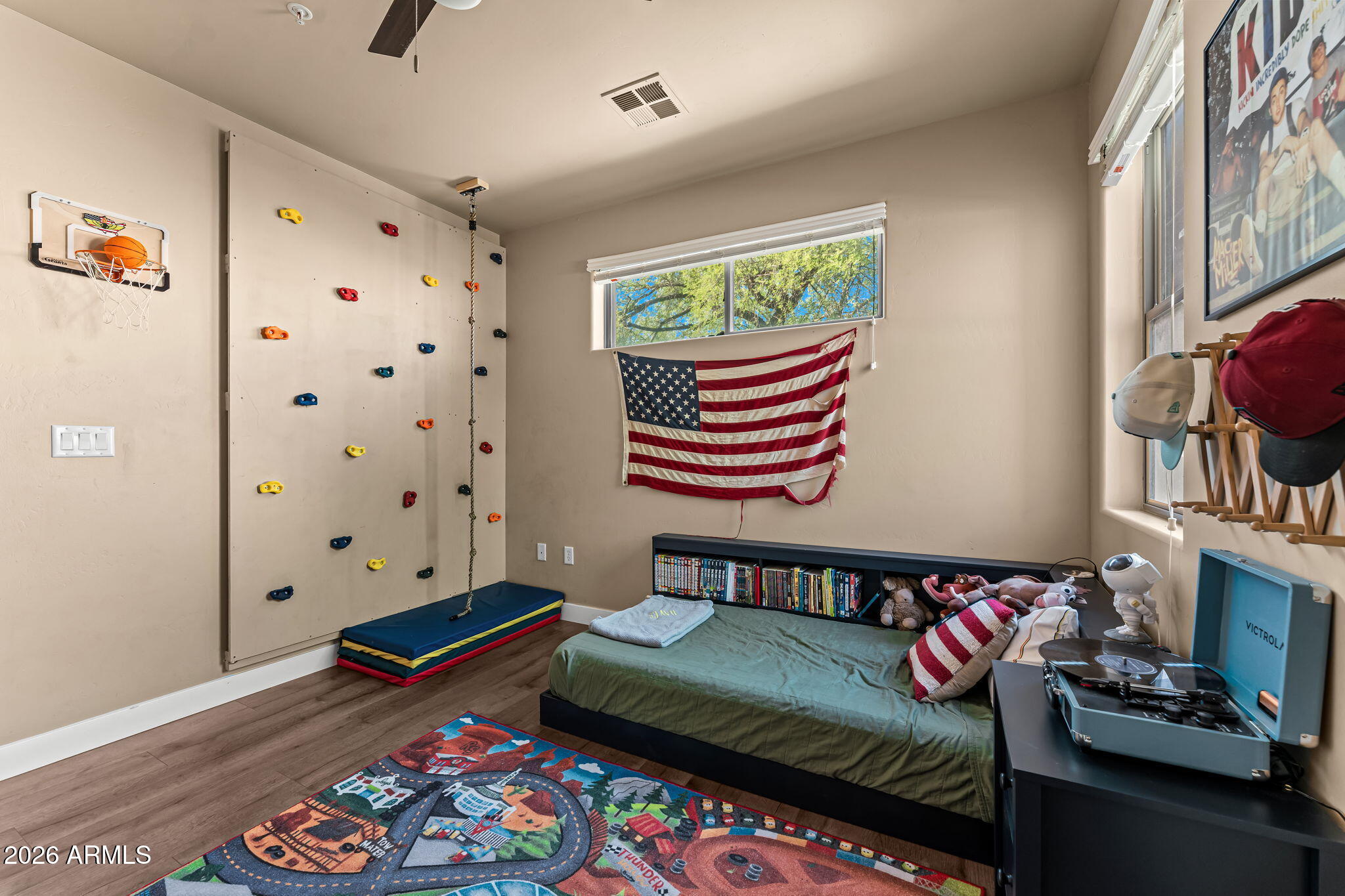 16 NORTHRIDGE Circle