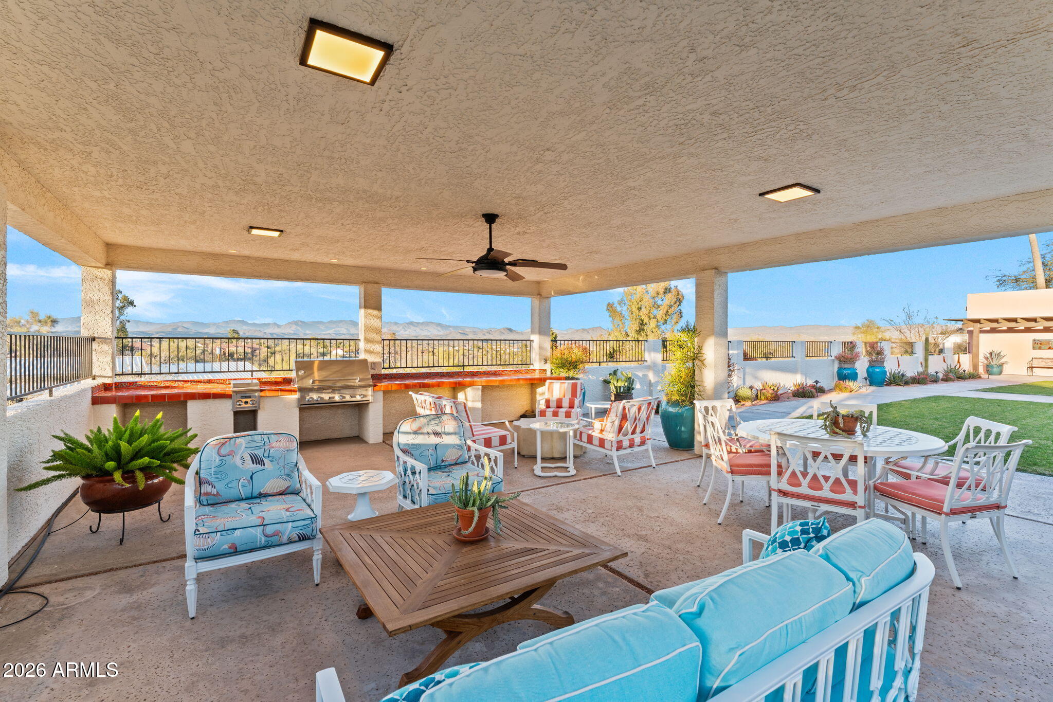 1490 W Camino Drive