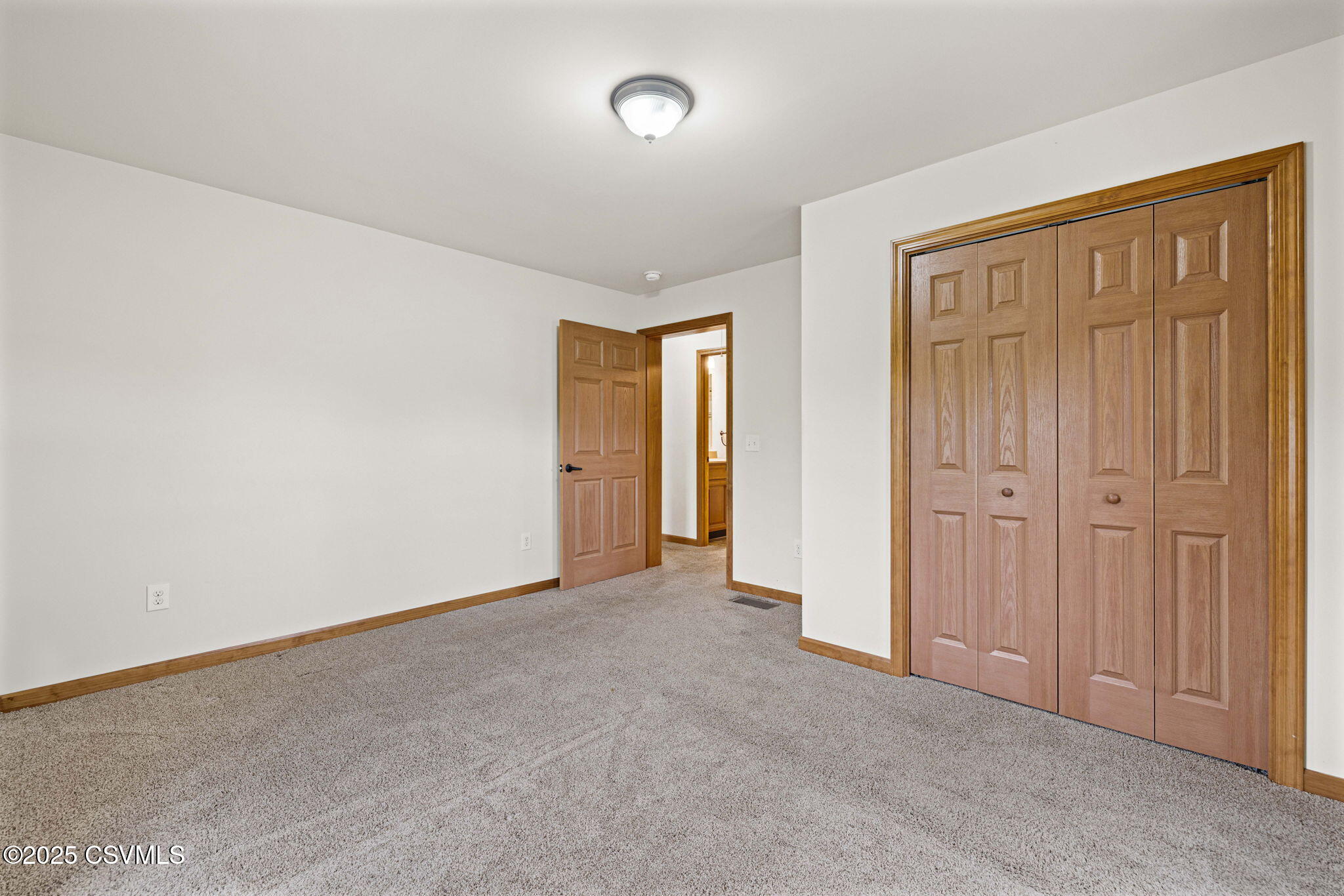 660 BISSETS Lane