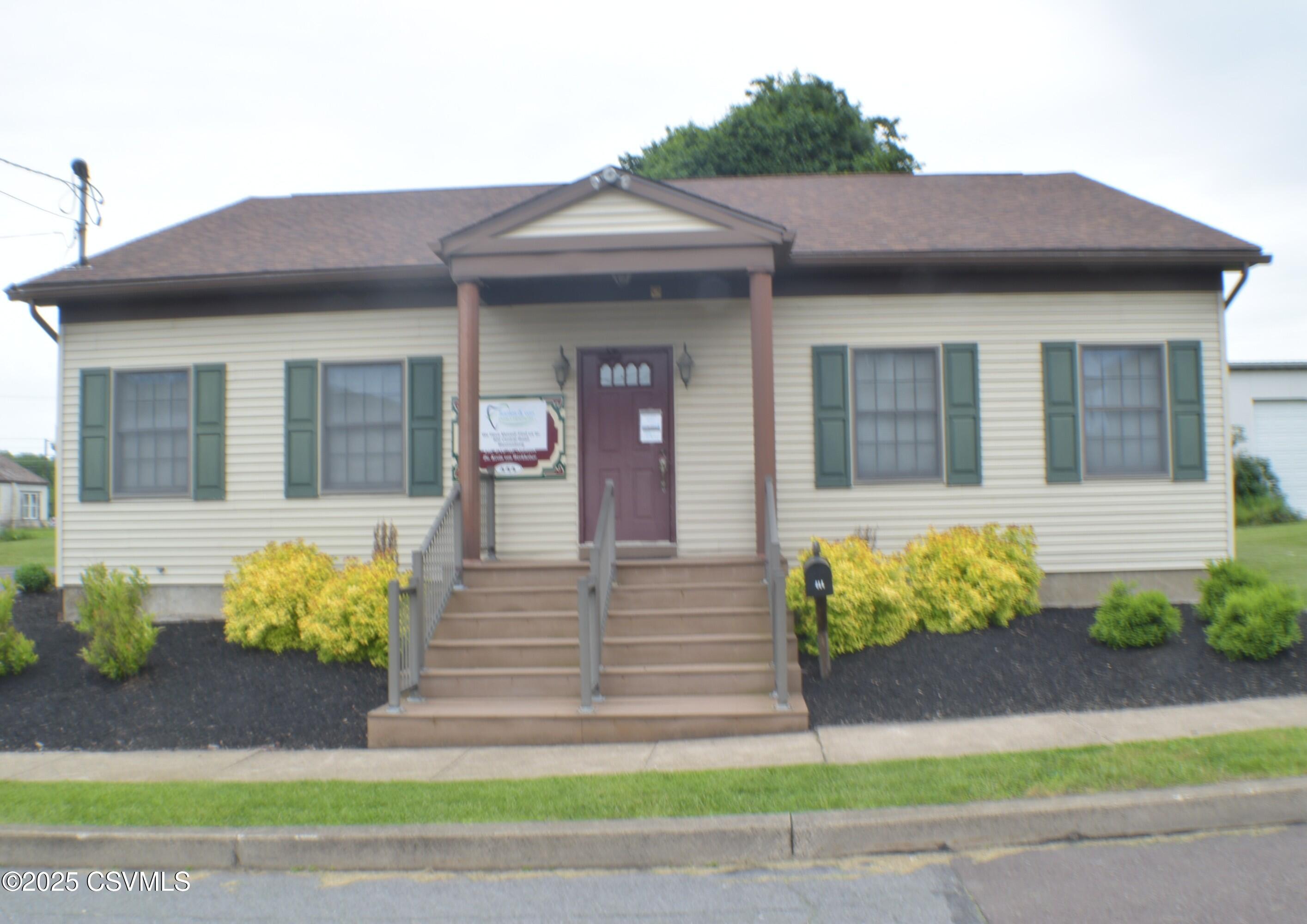 444 PINE Street