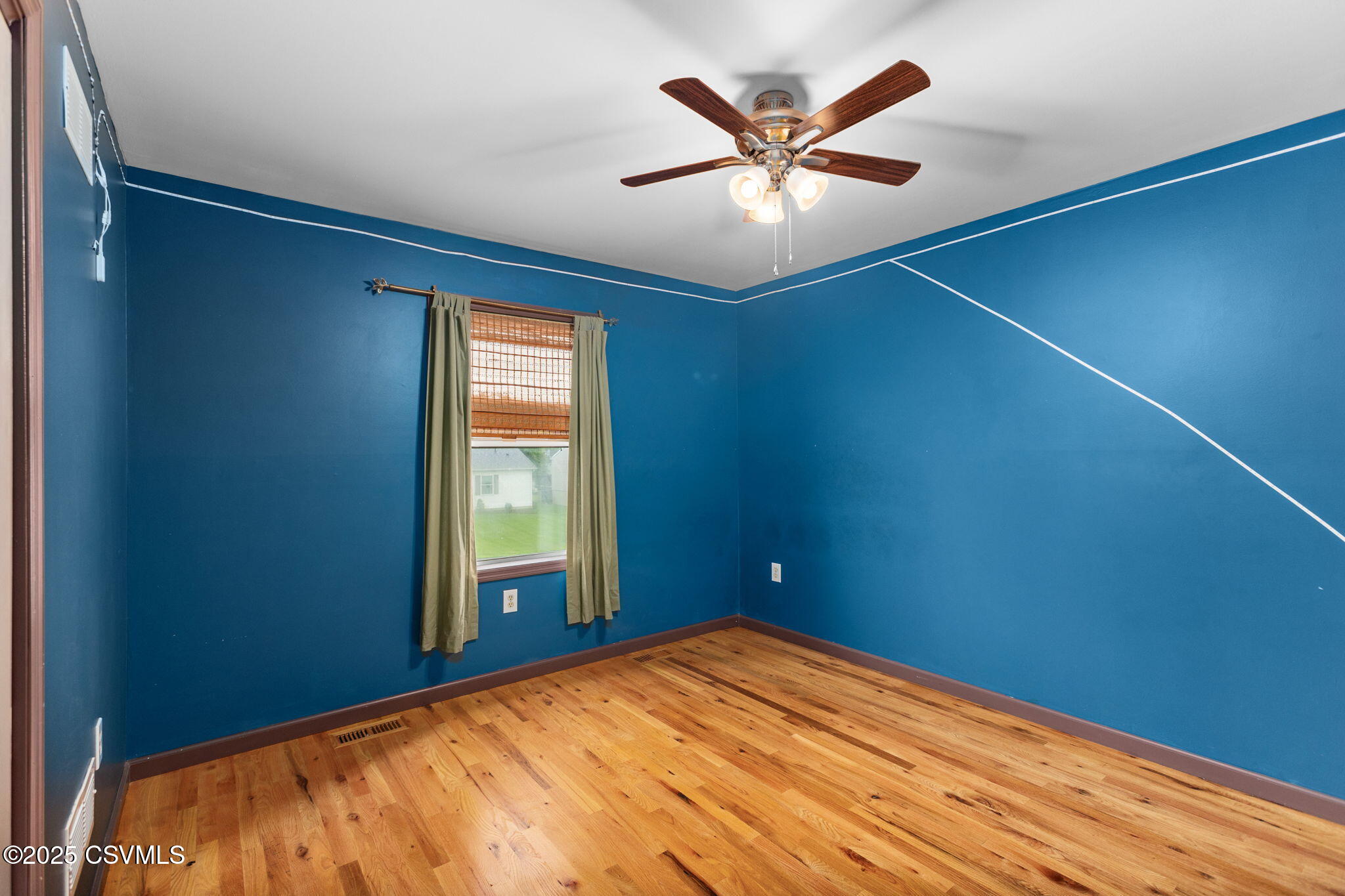 34 WALNUT RIDGE Estate