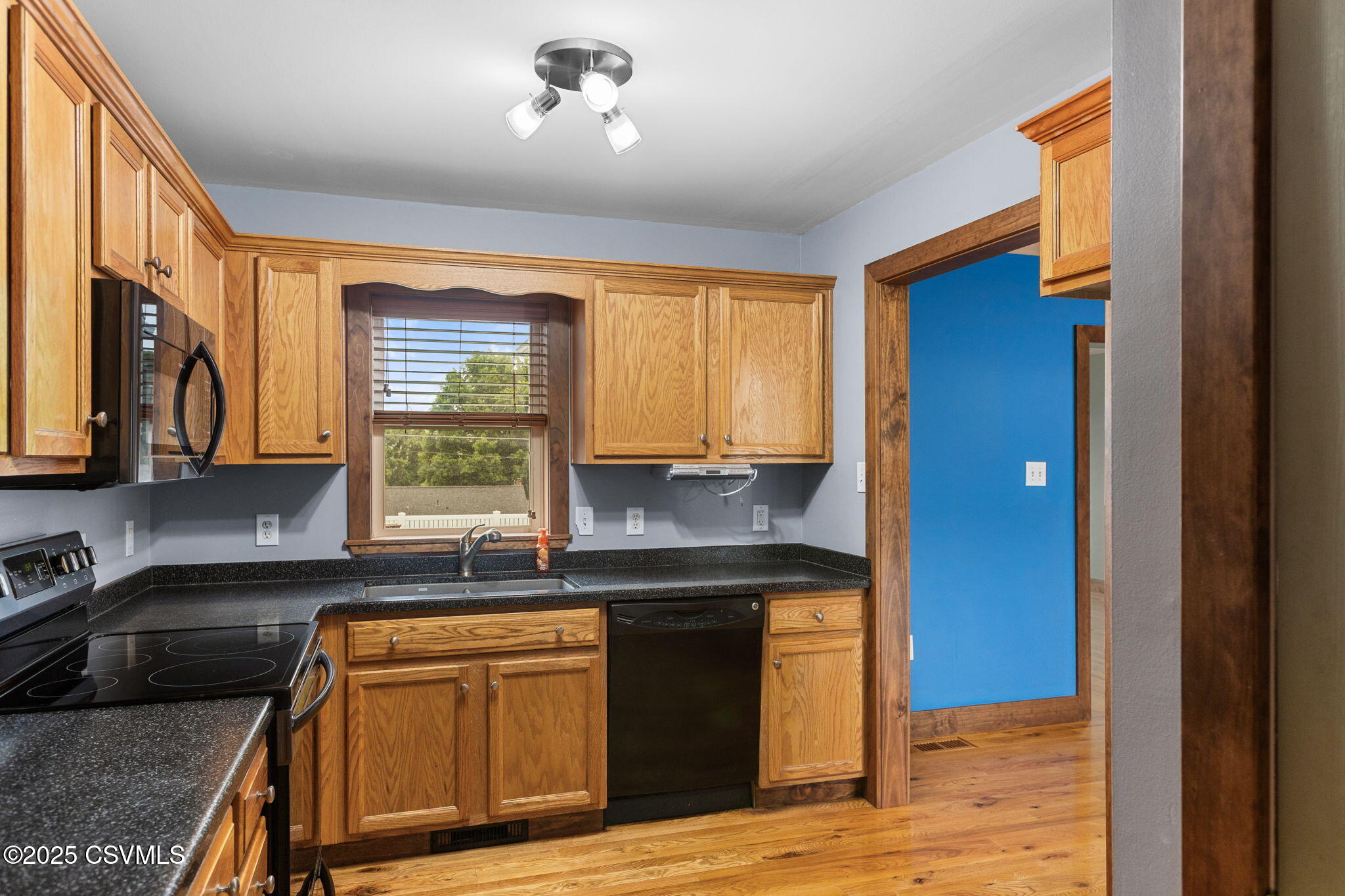 34 WALNUT RIDGE Estate