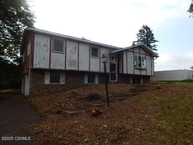 206 SOUTHVIEW Drive