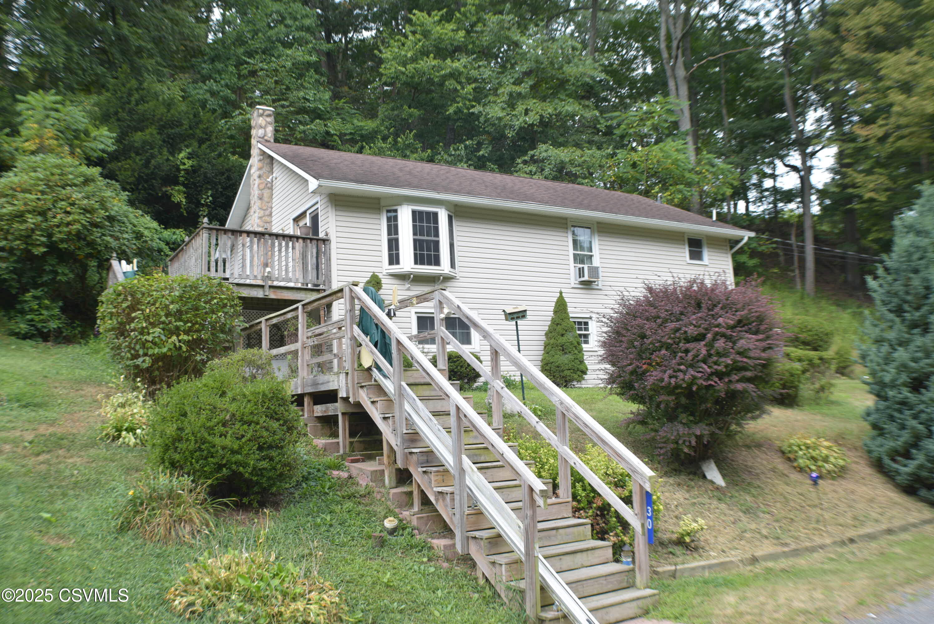30 Sunset Ln