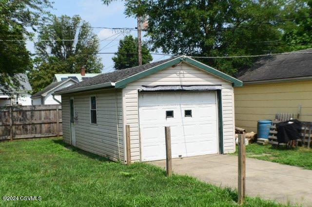 266 PONTIUS Avenue