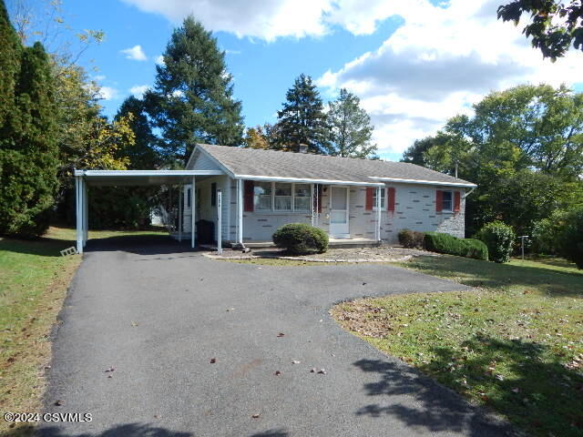 286 N MARKET Street