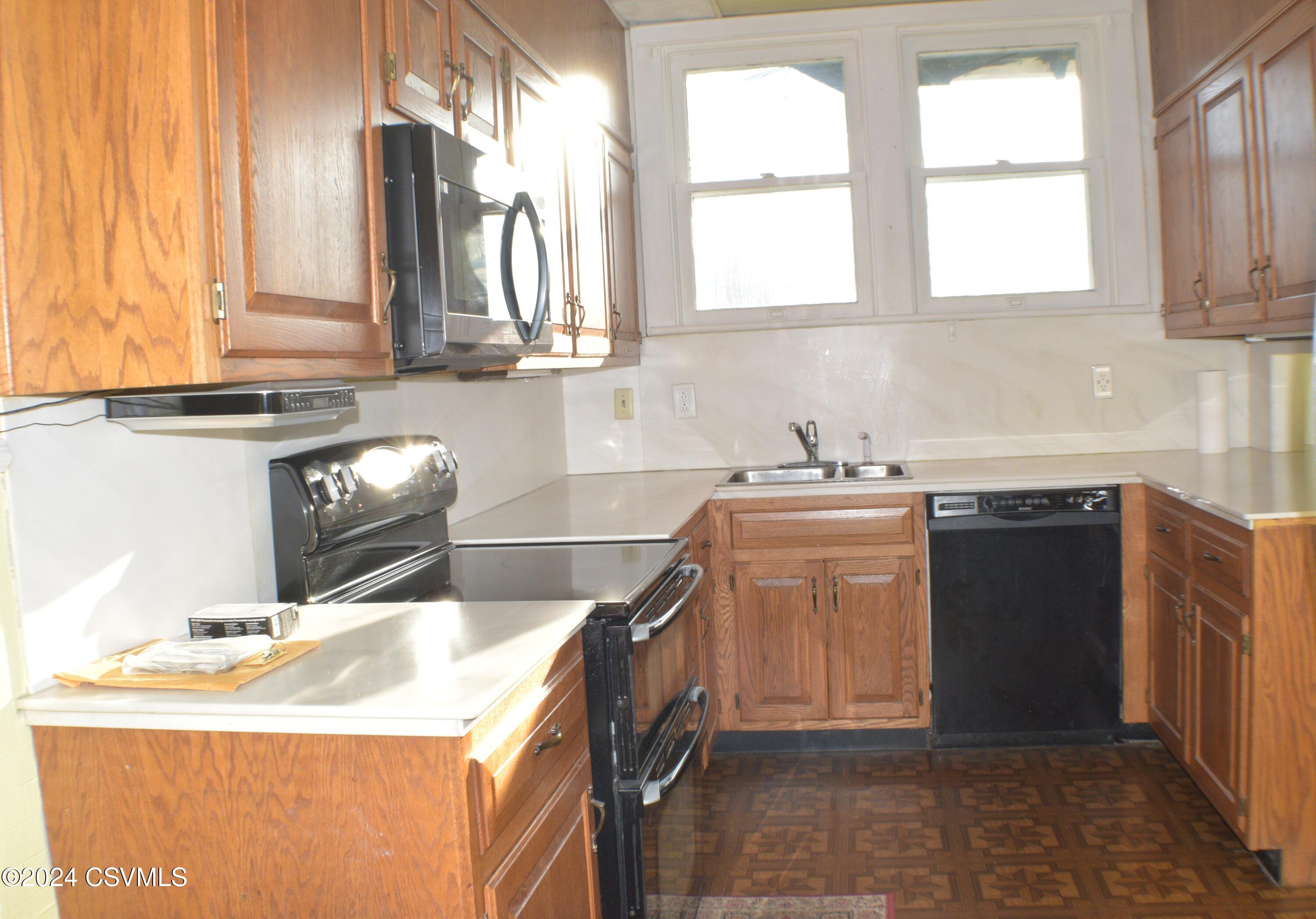 405 FRONT Street